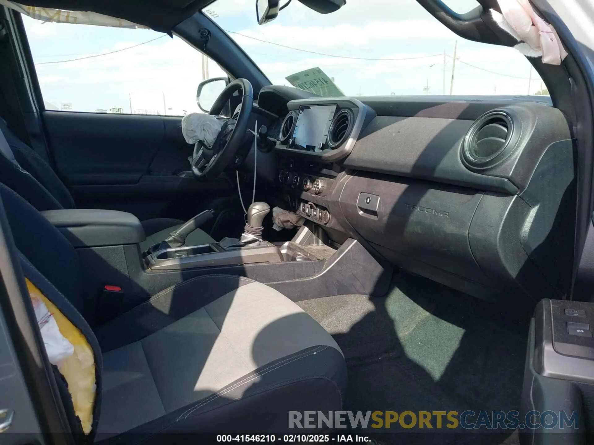 5 fotografías del automóvil dañado 3TMDZ5BN6LM092357 TOYOTA TACOMA 2020