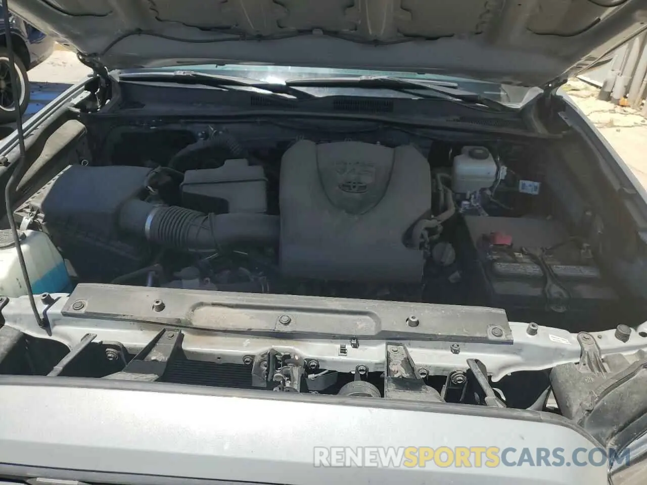11 fotografías del automóvil dañado 3TMDZ5BN7LM087085 TOYOTA TACOMA 2020