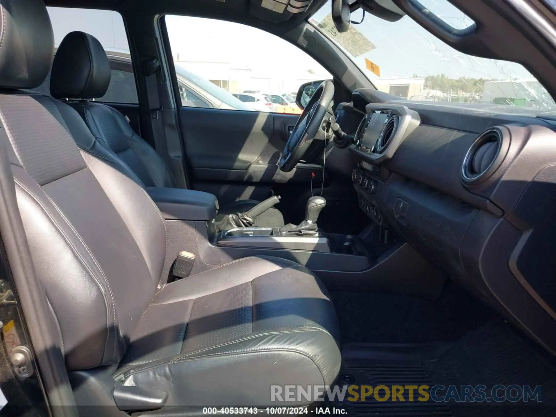 5 fotografías del automóvil dañado 3TMDZ5BN8LM080209 TOYOTA TACOMA 2020