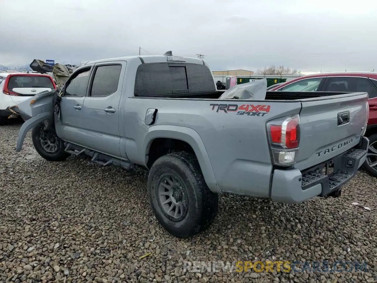 2 fotografías del automóvil dañado 3TMDZ5BNXLM083791 TOYOTA TACOMA 2020