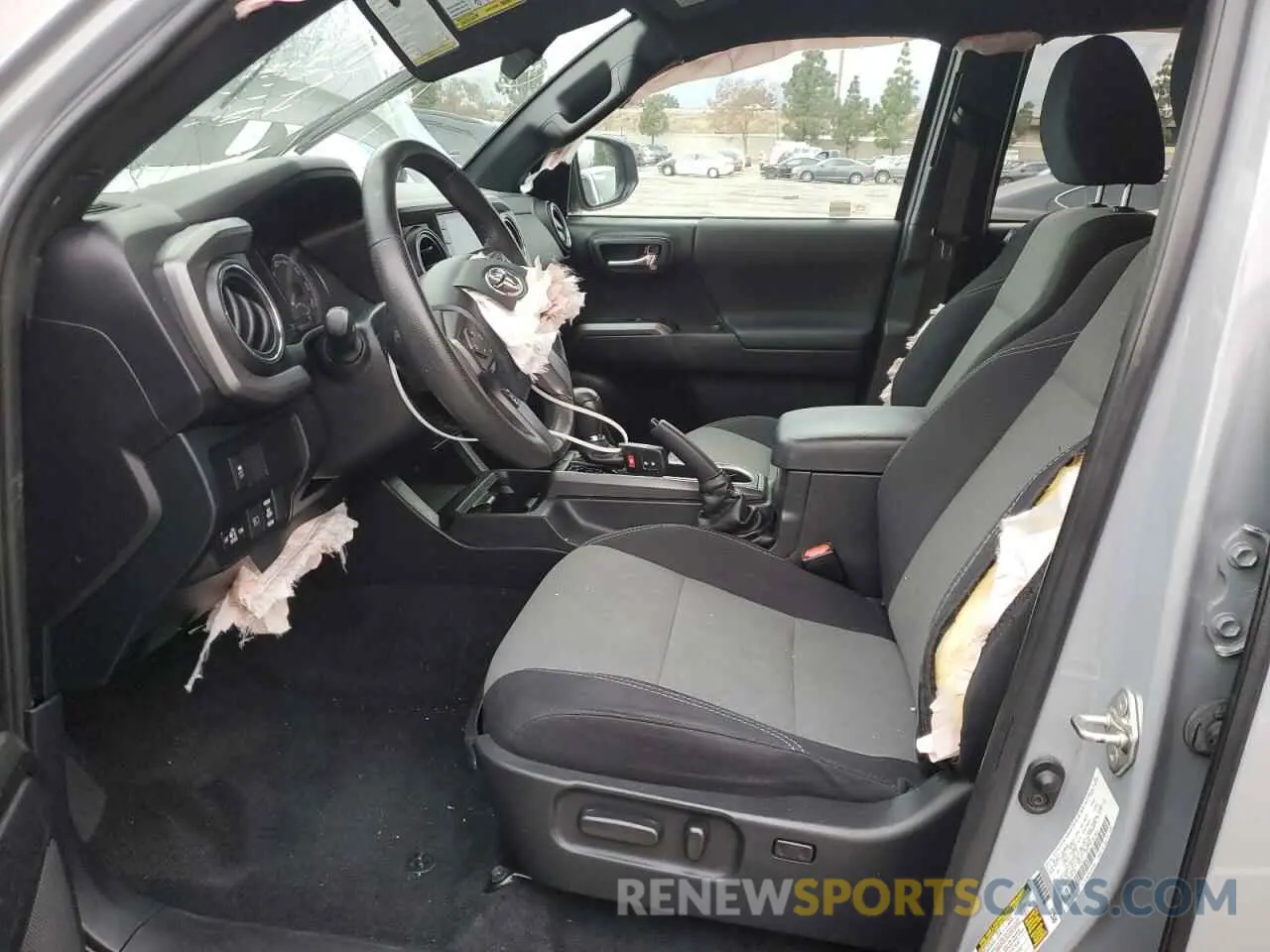 7 fotografías del automóvil dañado 3TMDZ5BNXLM090126 TOYOTA TACOMA 2020