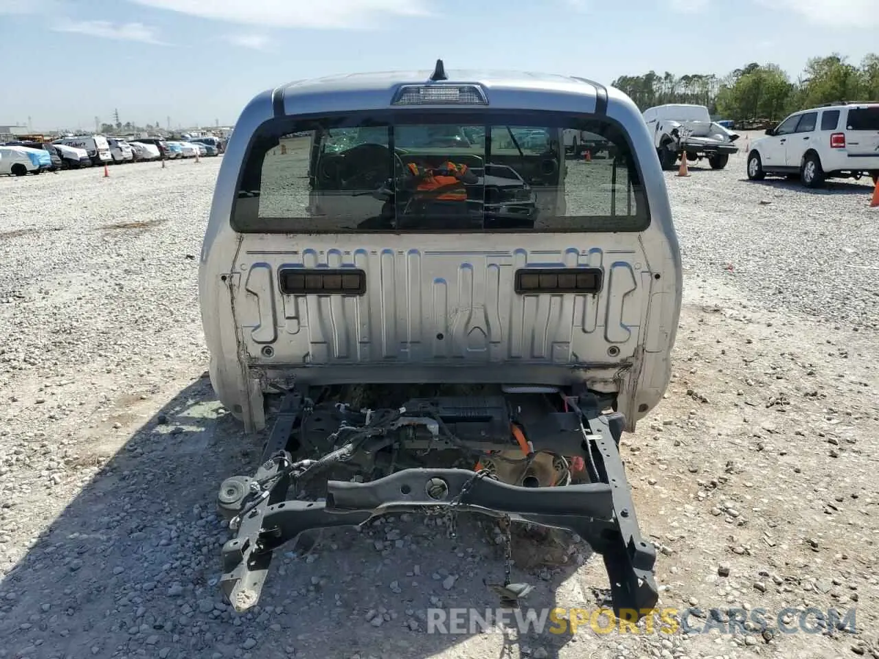 6 fotografías del automóvil dañado 3TYCZ5AN1LT004350 TOYOTA TACOMA 2020
