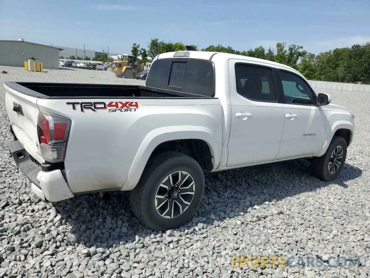 3 fotografías del automóvil dañado 3TYCZ5AN2LT006401 TOYOTA TACOMA 2020