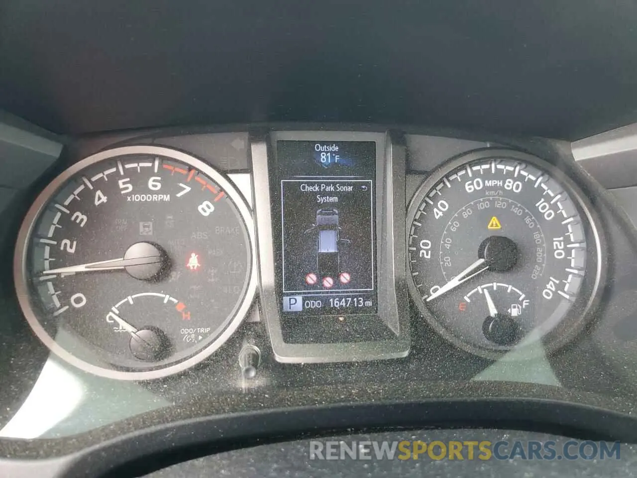 9 fotografías del automóvil dañado 3TYCZ5AN2LT006401 TOYOTA TACOMA 2020