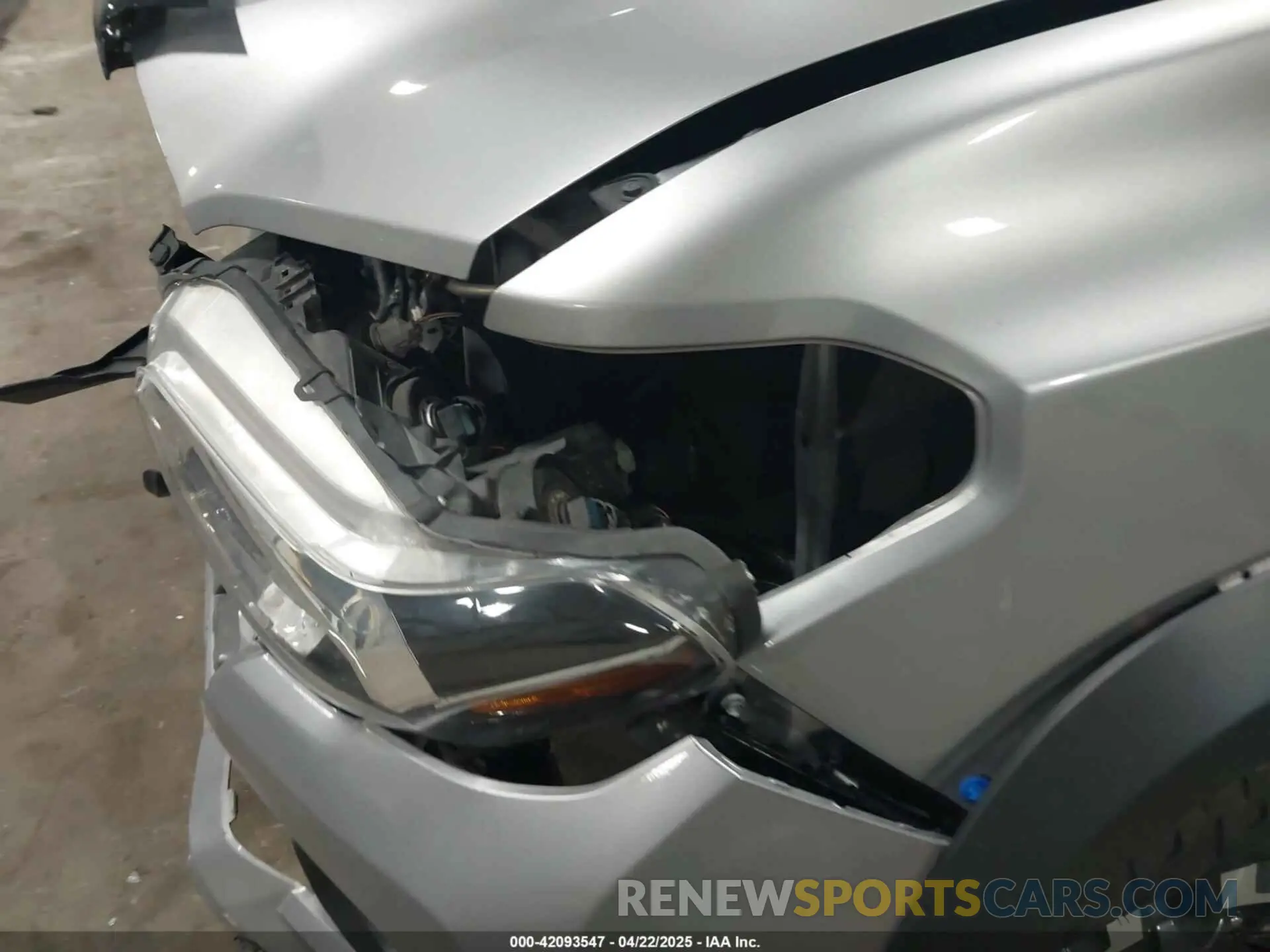 6 fotografías del automóvil dañado 3TYCZ5AN6LT004604 TOYOTA TACOMA 2020