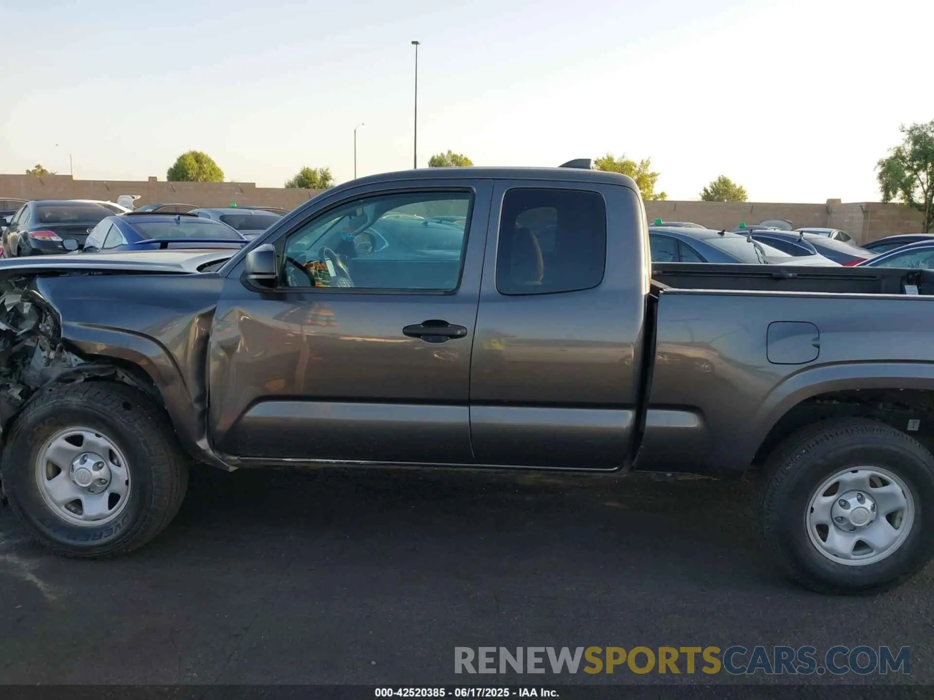 14 fotografías del automóvil dañado 3TYRX5GN0LT000913 TOYOTA TACOMA 2020