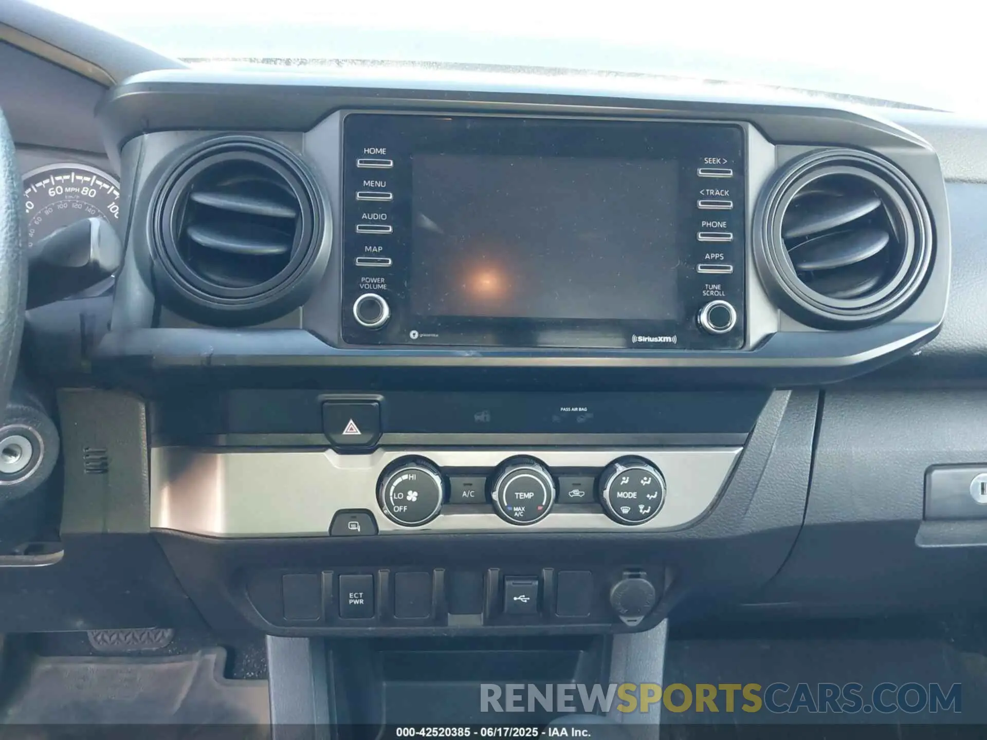 17 fotografías del automóvil dañado 3TYRX5GN0LT000913 TOYOTA TACOMA 2020