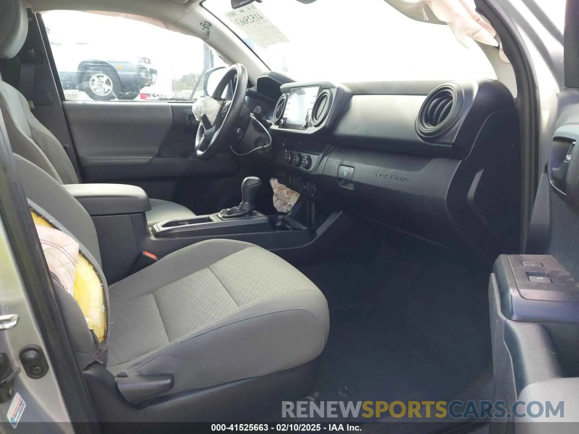 5 fotografías del automóvil dañado 3TYRX5GN5LT000096 TOYOTA TACOMA 2020