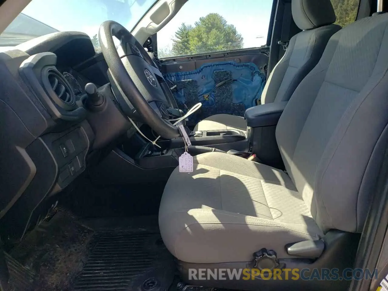 7 fotografías del automóvil dañado 3TYRX5GNXLT001986 TOYOTA TACOMA 2020