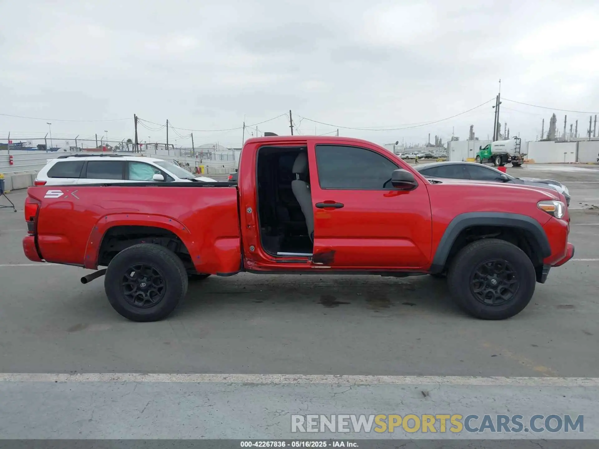 6 fotografías del automóvil dañado 3TYRX5GNXLT005469 TOYOTA TACOMA 2020