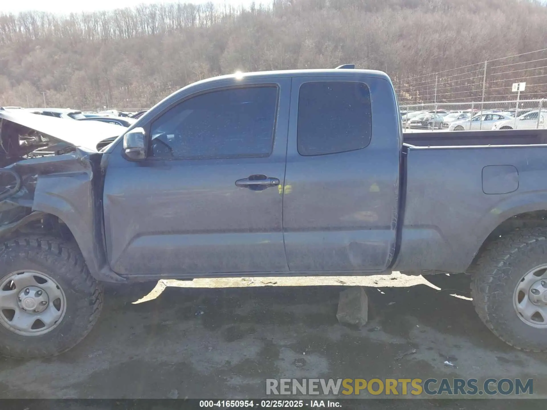 14 fotografías del automóvil dañado 3TYSX5EN3LT001848 TOYOTA TACOMA 2020