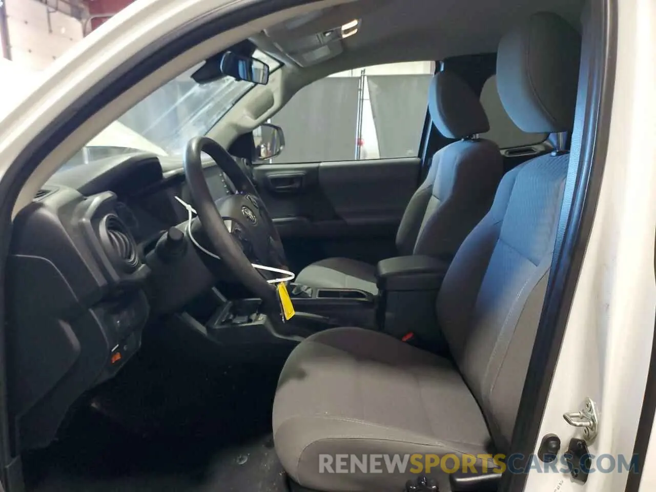 7 fotografías del automóvil dañado 3TYSX5EN6LT001410 TOYOTA TACOMA 2020