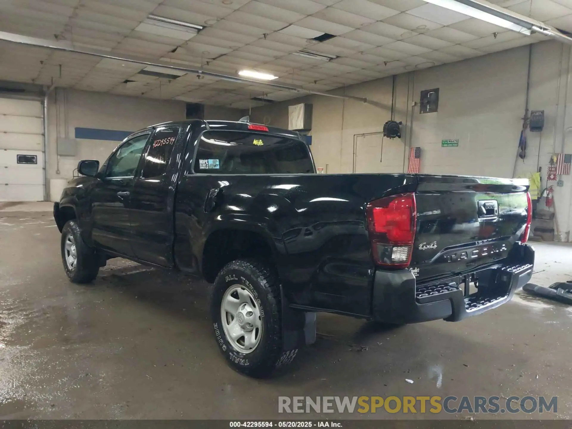 3 fotografías del automóvil dañado 3TYSX5EN9LT002700 TOYOTA TACOMA 2020