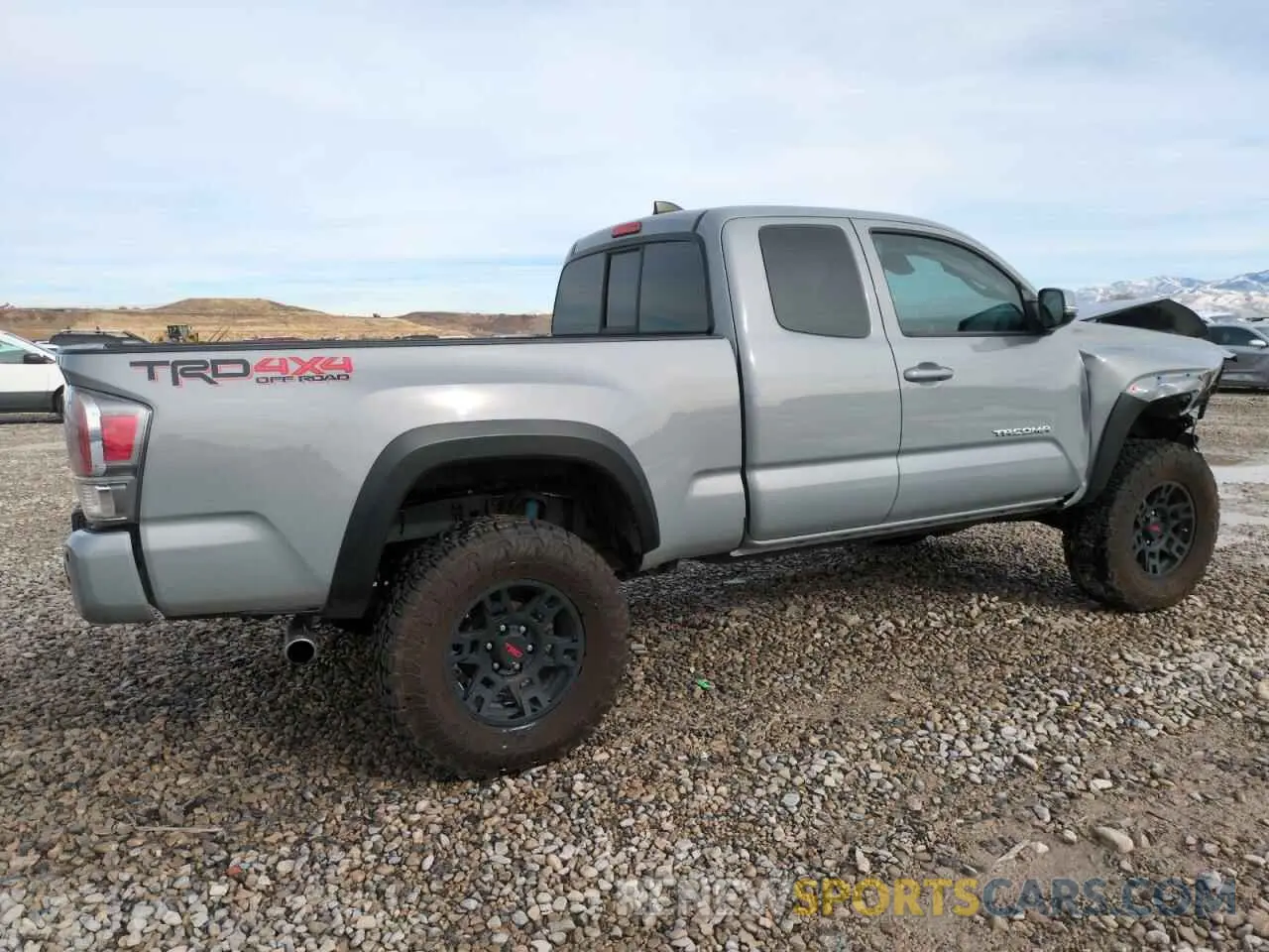 3 fotografías del automóvil dañado 3TYSZ5AN3LT004099 TOYOTA TACOMA 2020