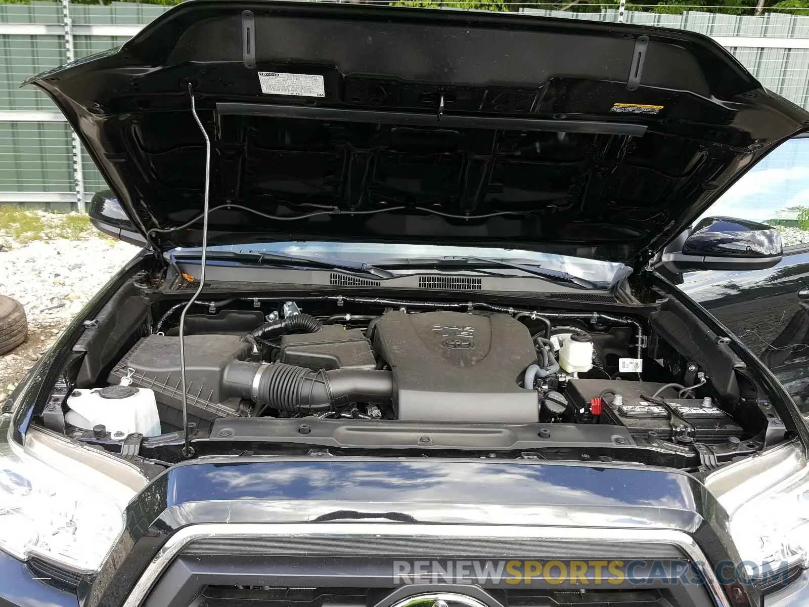 7 fotografías del automóvil dañado 3TYSZ5AN7LT000928 TOYOTA TACOMA 2020