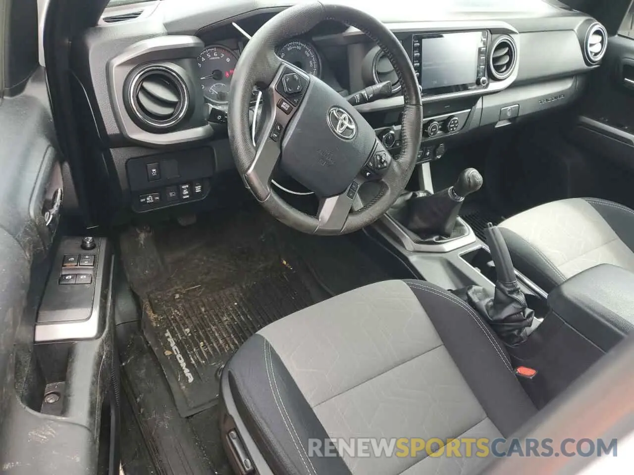 8 fotografías del automóvil dañado 3TYSZ5AN9LT002860 TOYOTA TACOMA 2020