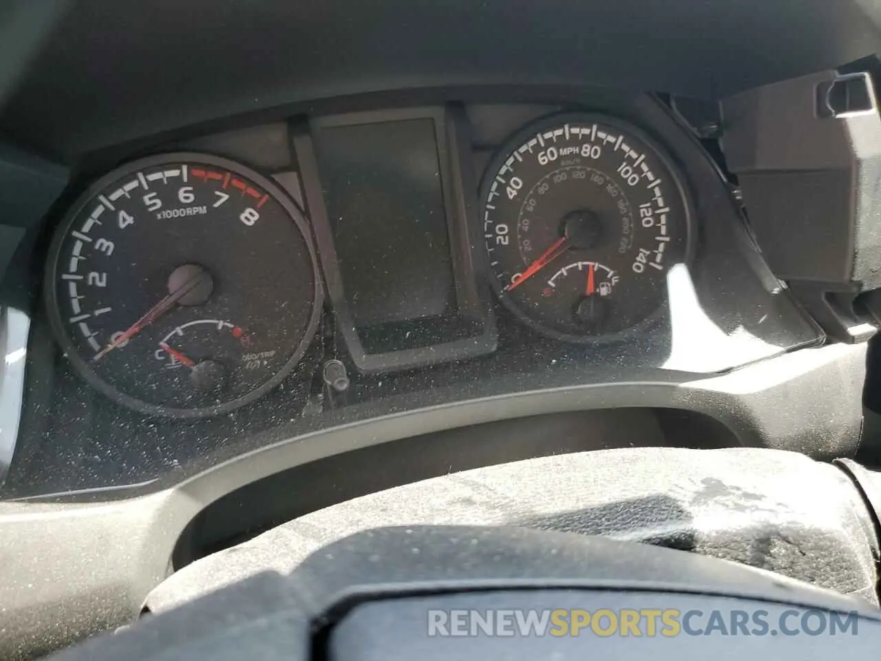 9 fotografías del automóvil dañado 3TYSZ5AN9LT004270 TOYOTA TACOMA 2020