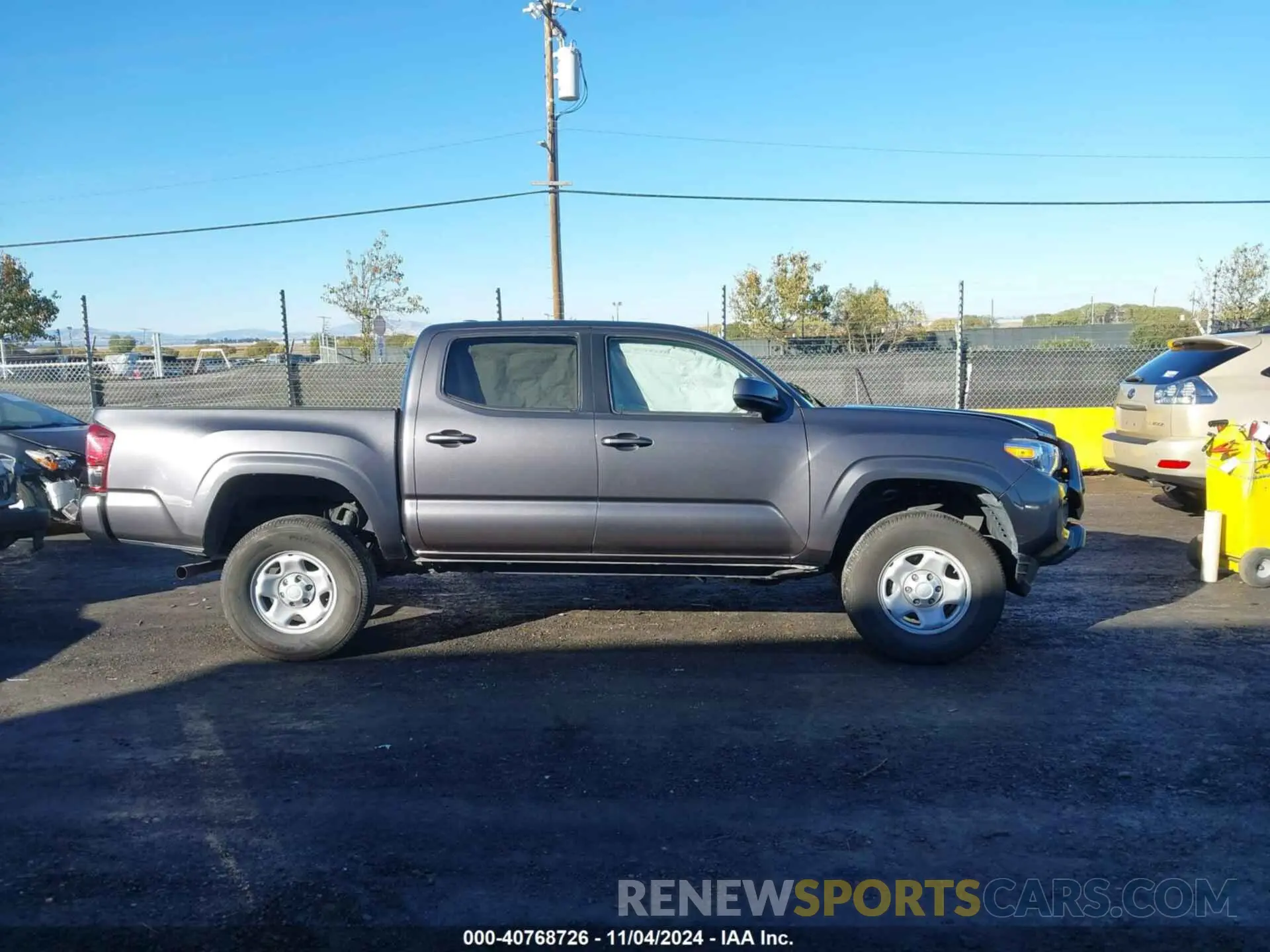 13 fotografías del automóvil dañado 5TFAX5GN0LX167906 TOYOTA TACOMA 2020