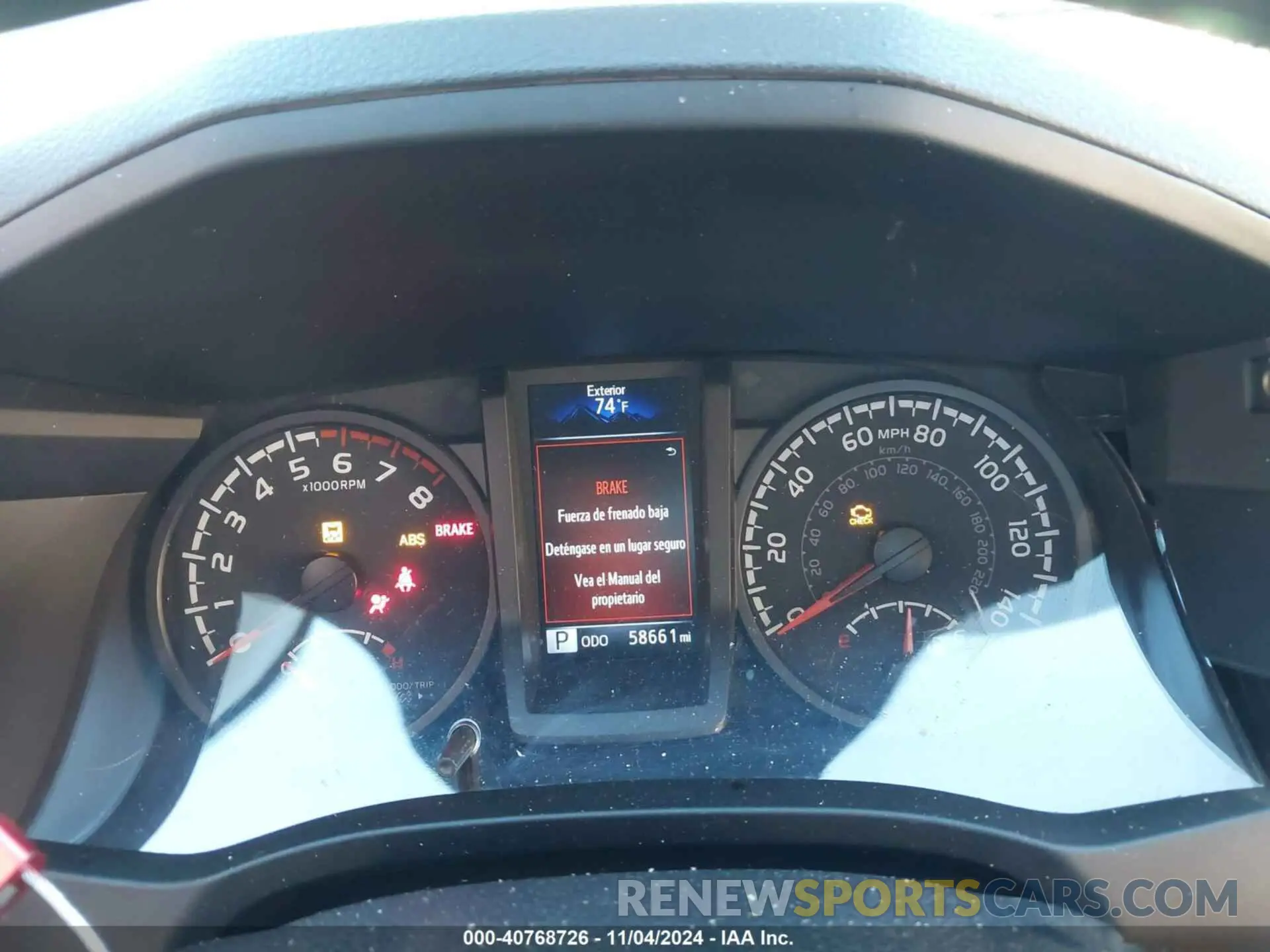 7 fotografías del automóvil dañado 5TFAX5GN0LX167906 TOYOTA TACOMA 2020