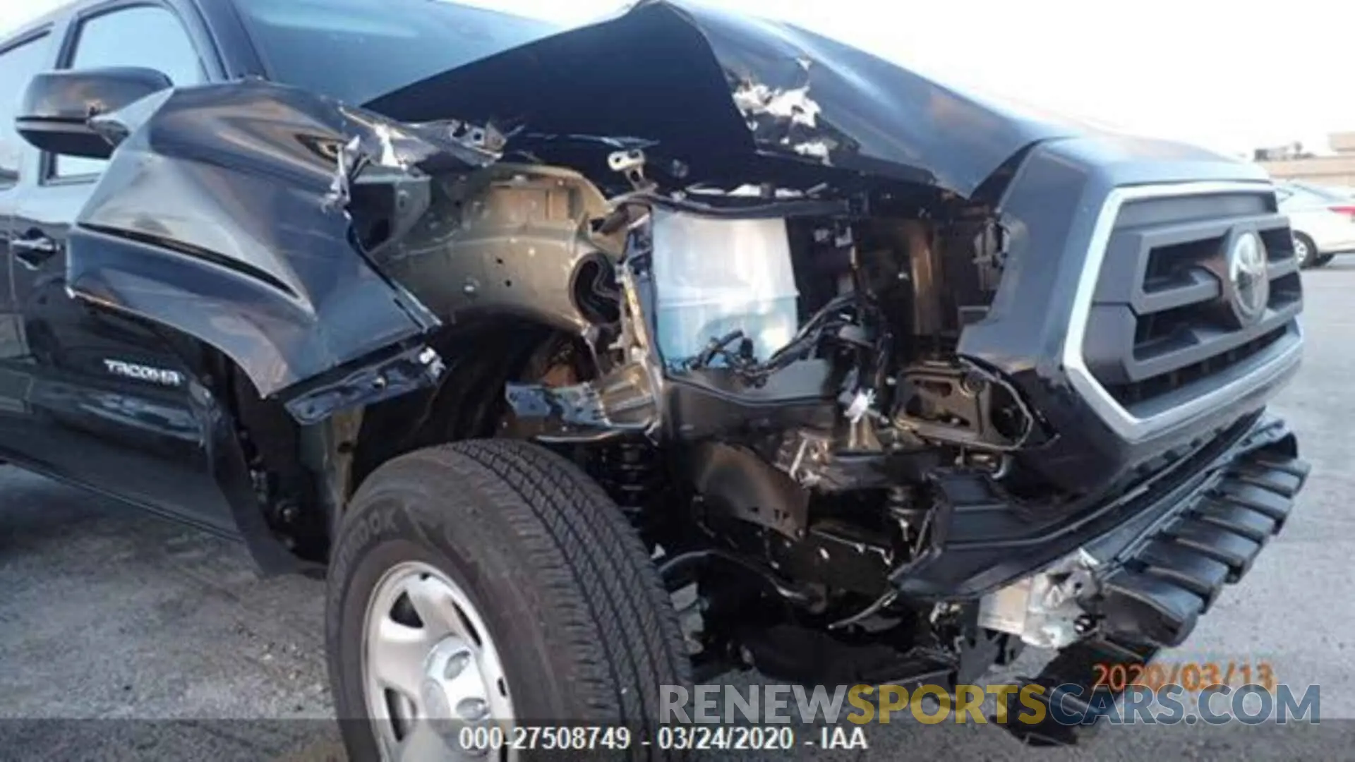 4 fotografías del automóvil dañado 5TFAX5GN0LX178632 TOYOTA TACOMA 2020