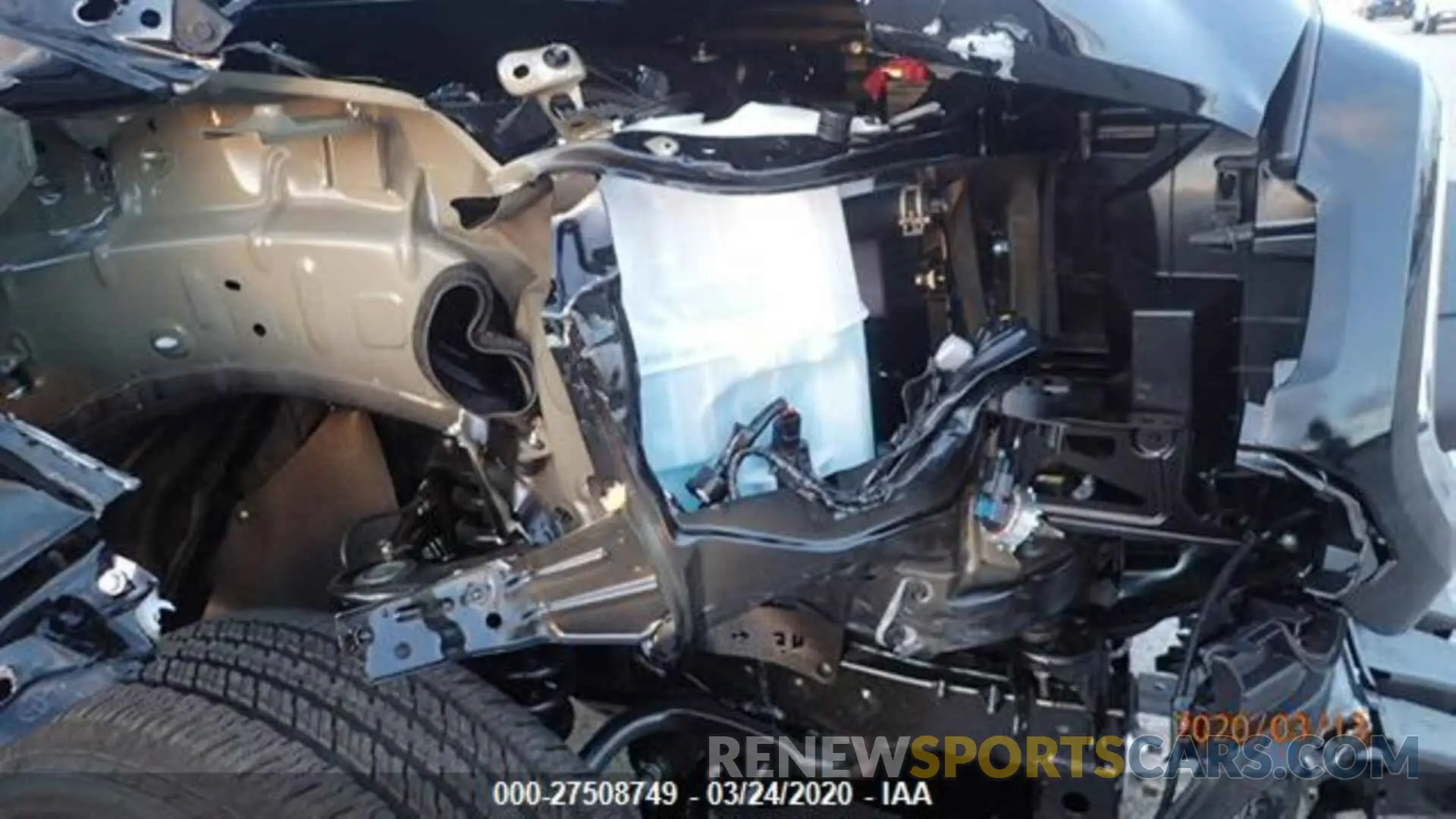 8 fotografías del automóvil dañado 5TFAX5GN0LX178632 TOYOTA TACOMA 2020