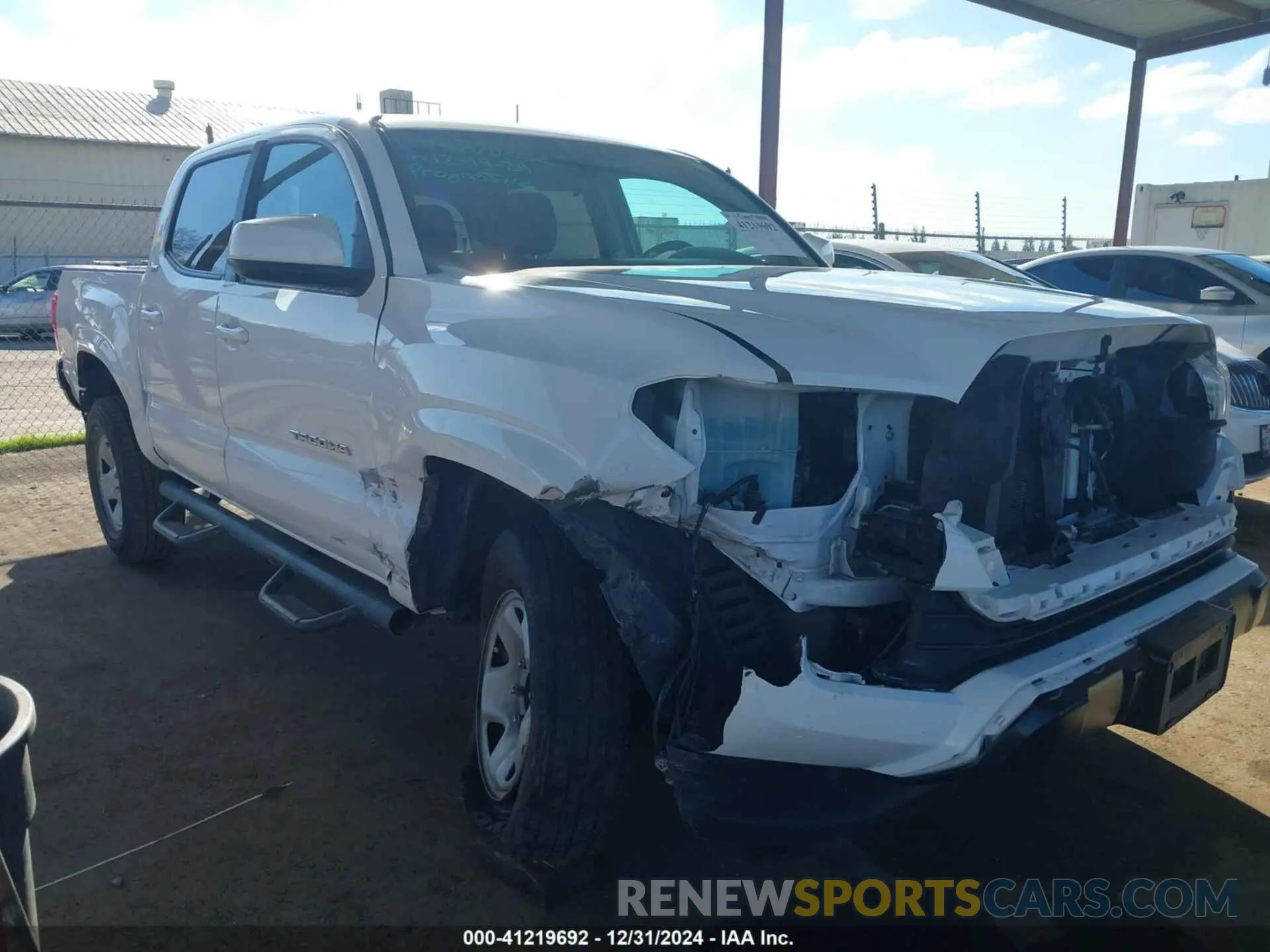1 fotografías del automóvil dañado 5TFAX5GN0LX186519 TOYOTA TACOMA 2020