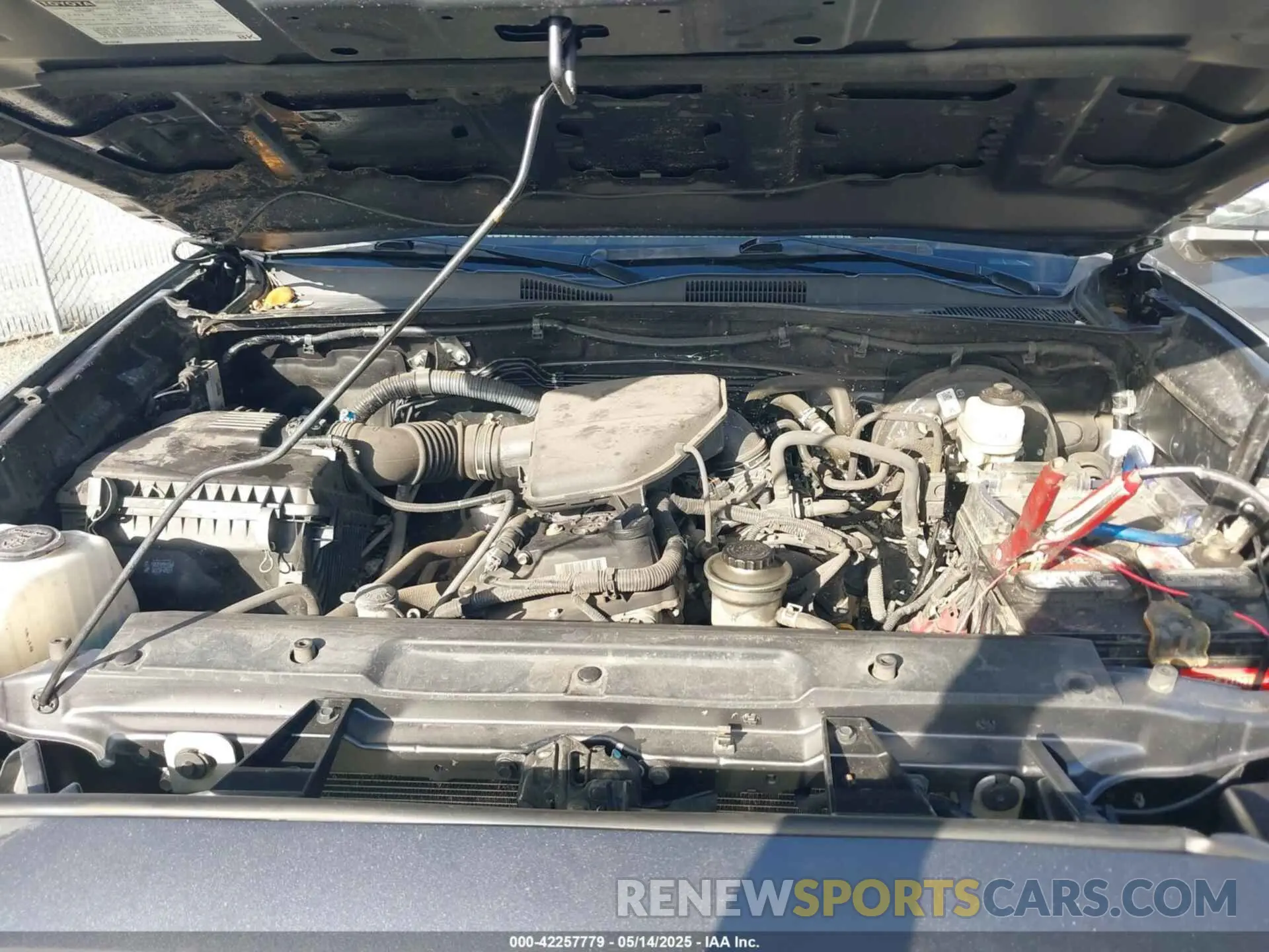 10 fotografías del automóvil dañado 5TFAX5GN2LX168118 TOYOTA TACOMA 2020
