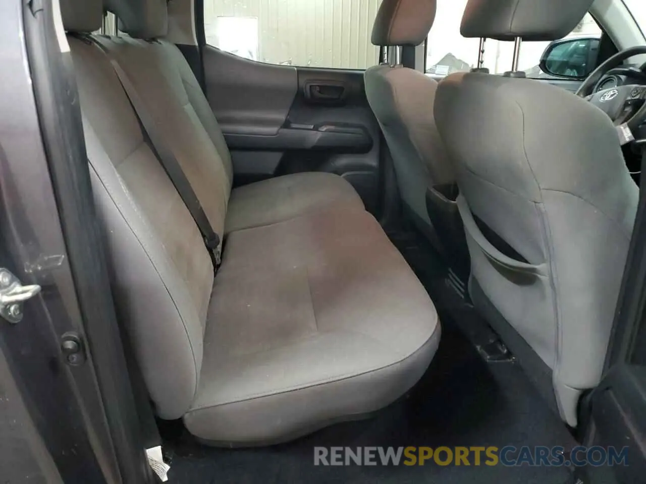 11 fotografías del automóvil dañado 5TFAX5GN2LX171391 TOYOTA TACOMA 2020