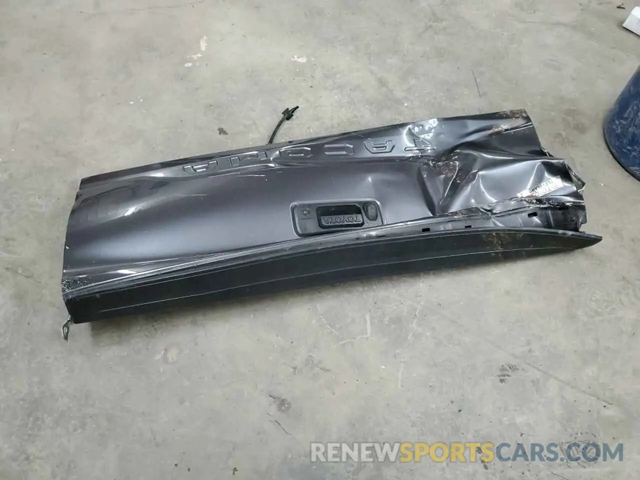 13 fotografías del automóvil dañado 5TFAX5GN2LX171391 TOYOTA TACOMA 2020