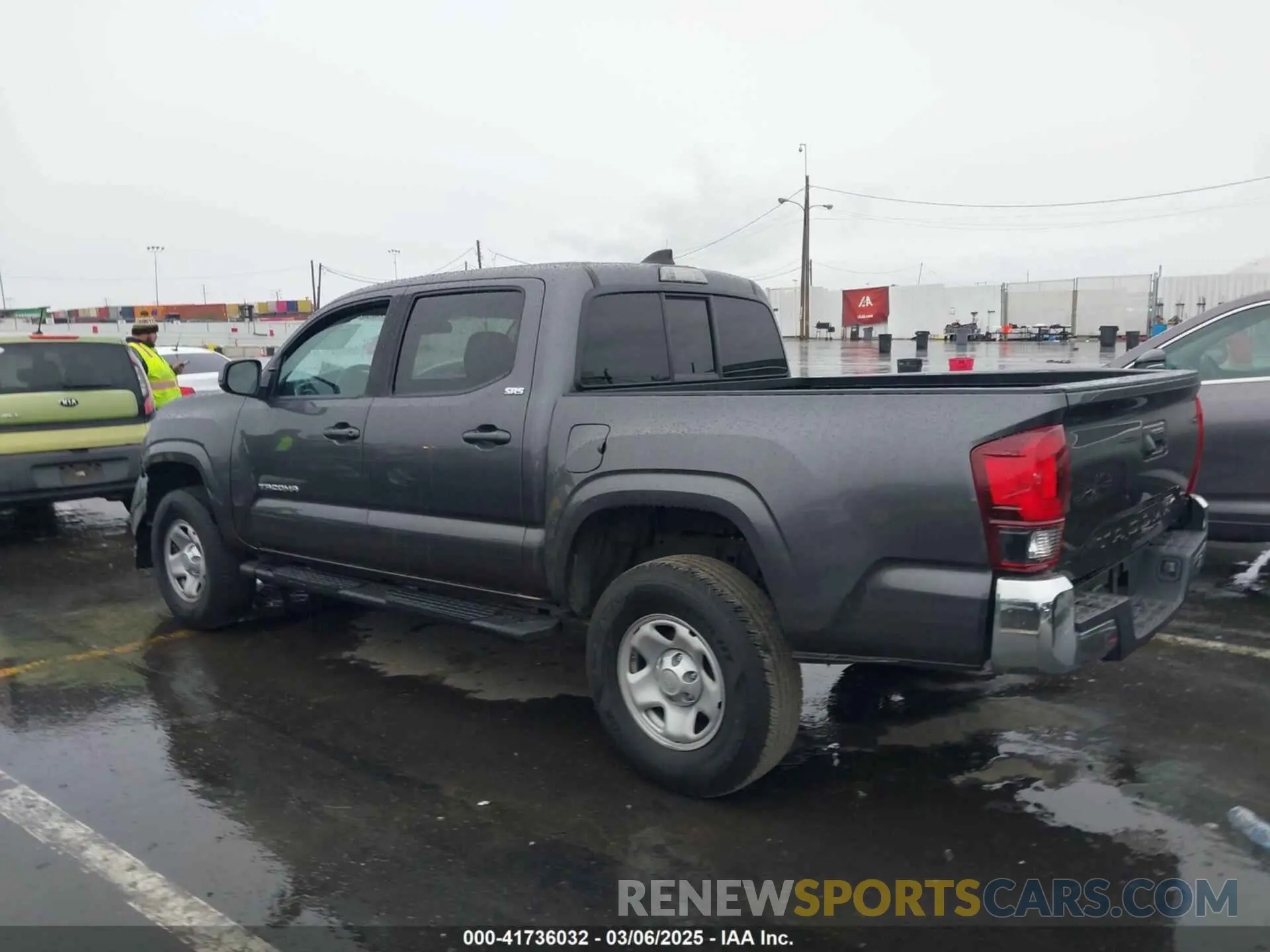 14 fotografías del automóvil dañado 5TFAX5GN2LX180334 TOYOTA TACOMA 2020