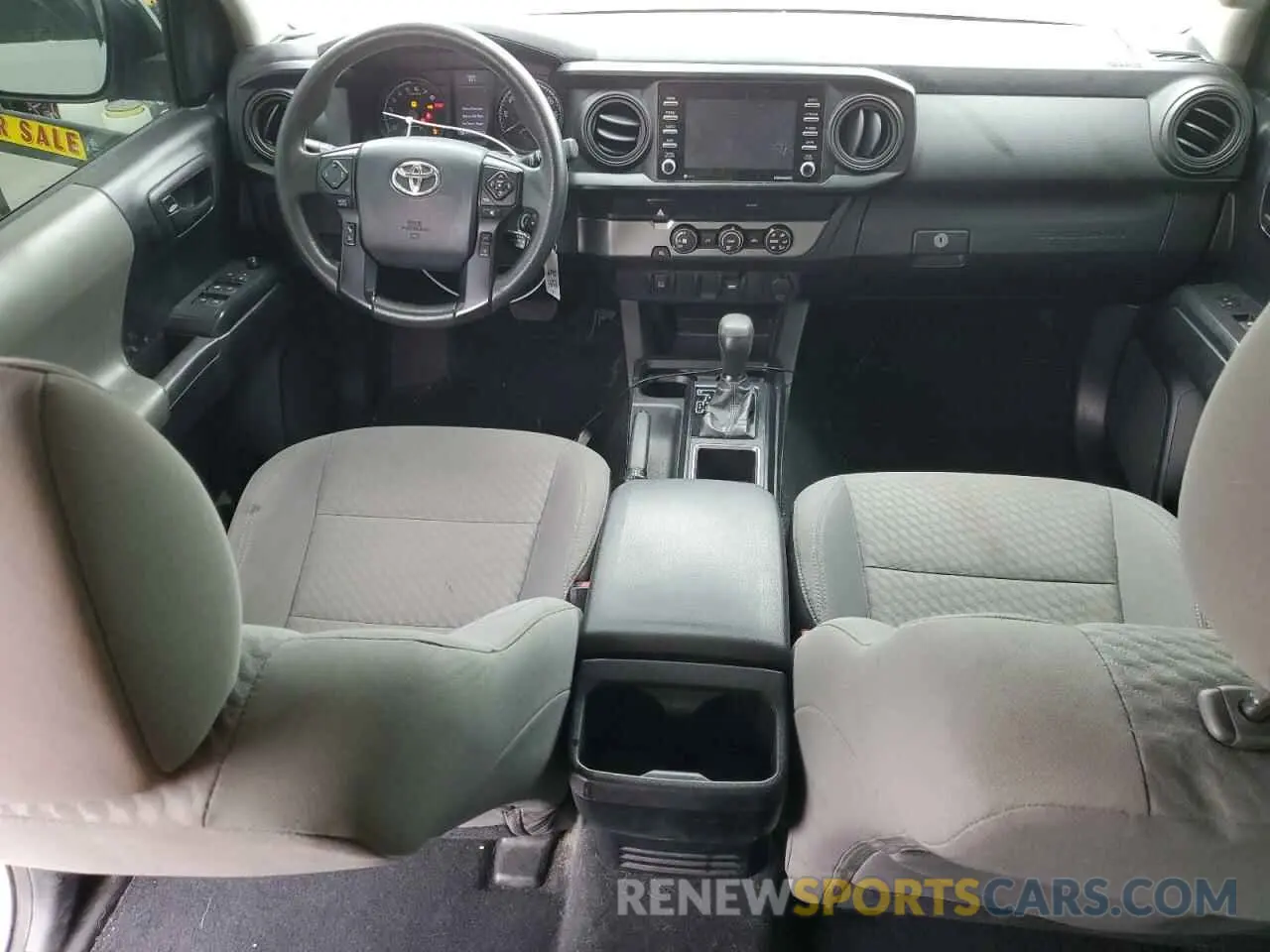 8 fotografías del automóvil dañado 5TFAX5GN3LX166247 TOYOTA TACOMA 2020