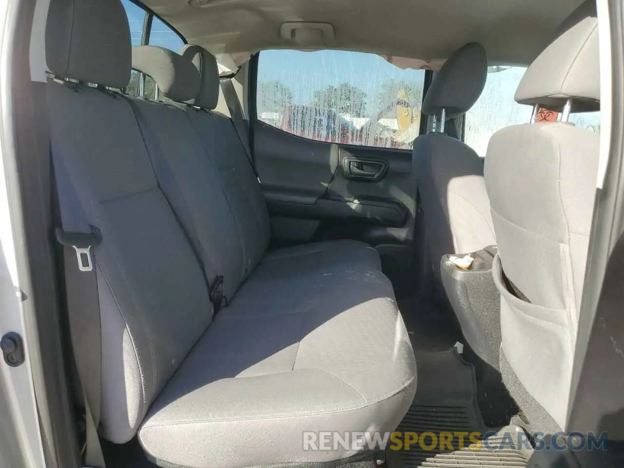 10 fotografías del automóvil dañado 5TFAX5GN3LX176602 TOYOTA TACOMA 2020