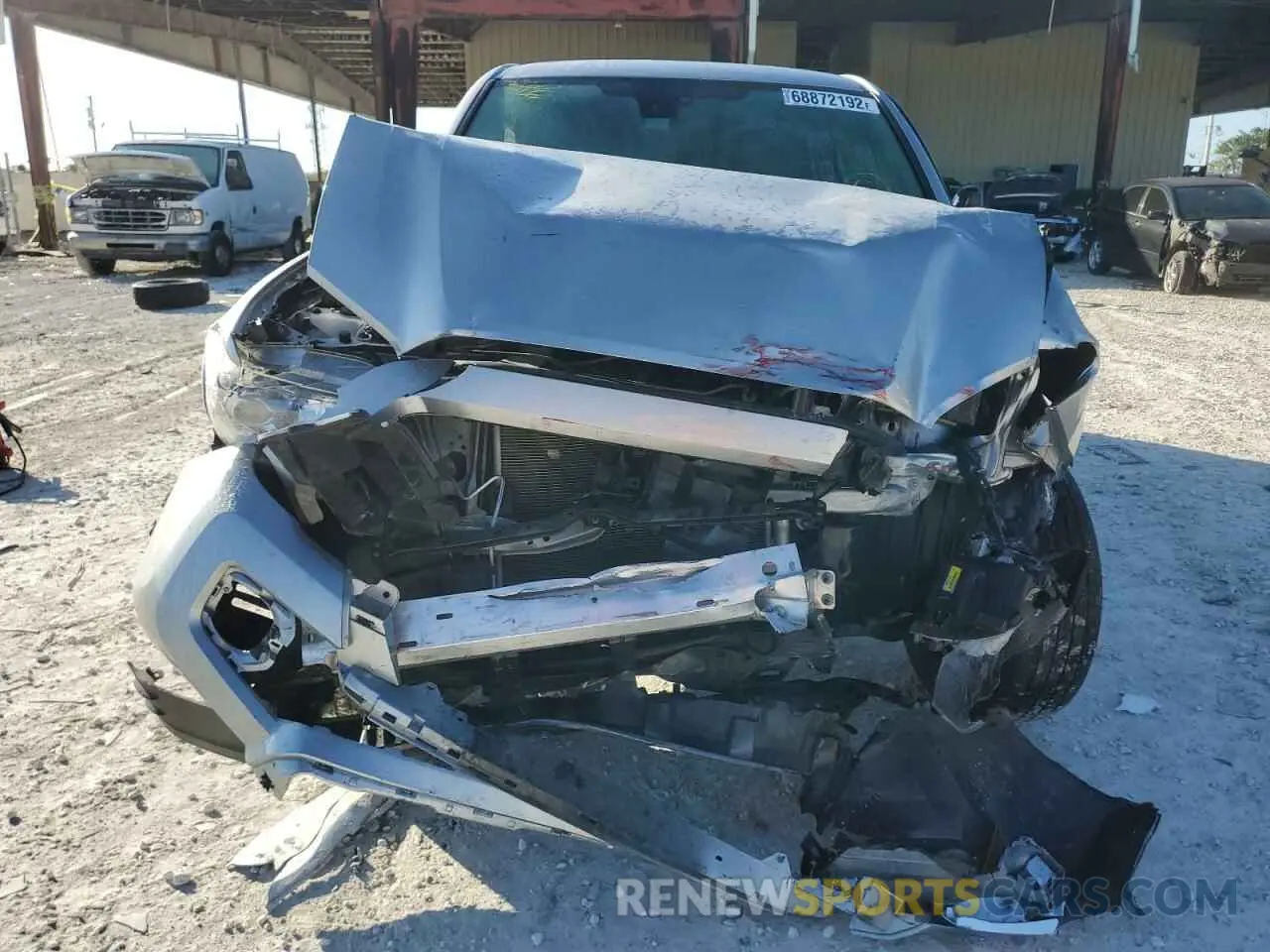 5 fotografías del automóvil dañado 5TFAX5GN3LX176602 TOYOTA TACOMA 2020