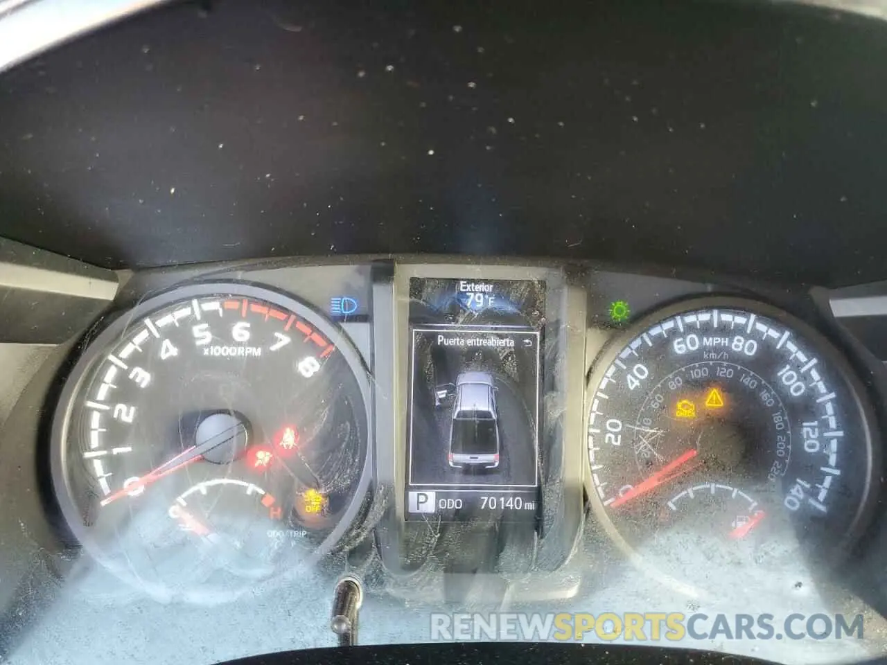 9 fotografías del automóvil dañado 5TFAX5GN3LX176602 TOYOTA TACOMA 2020