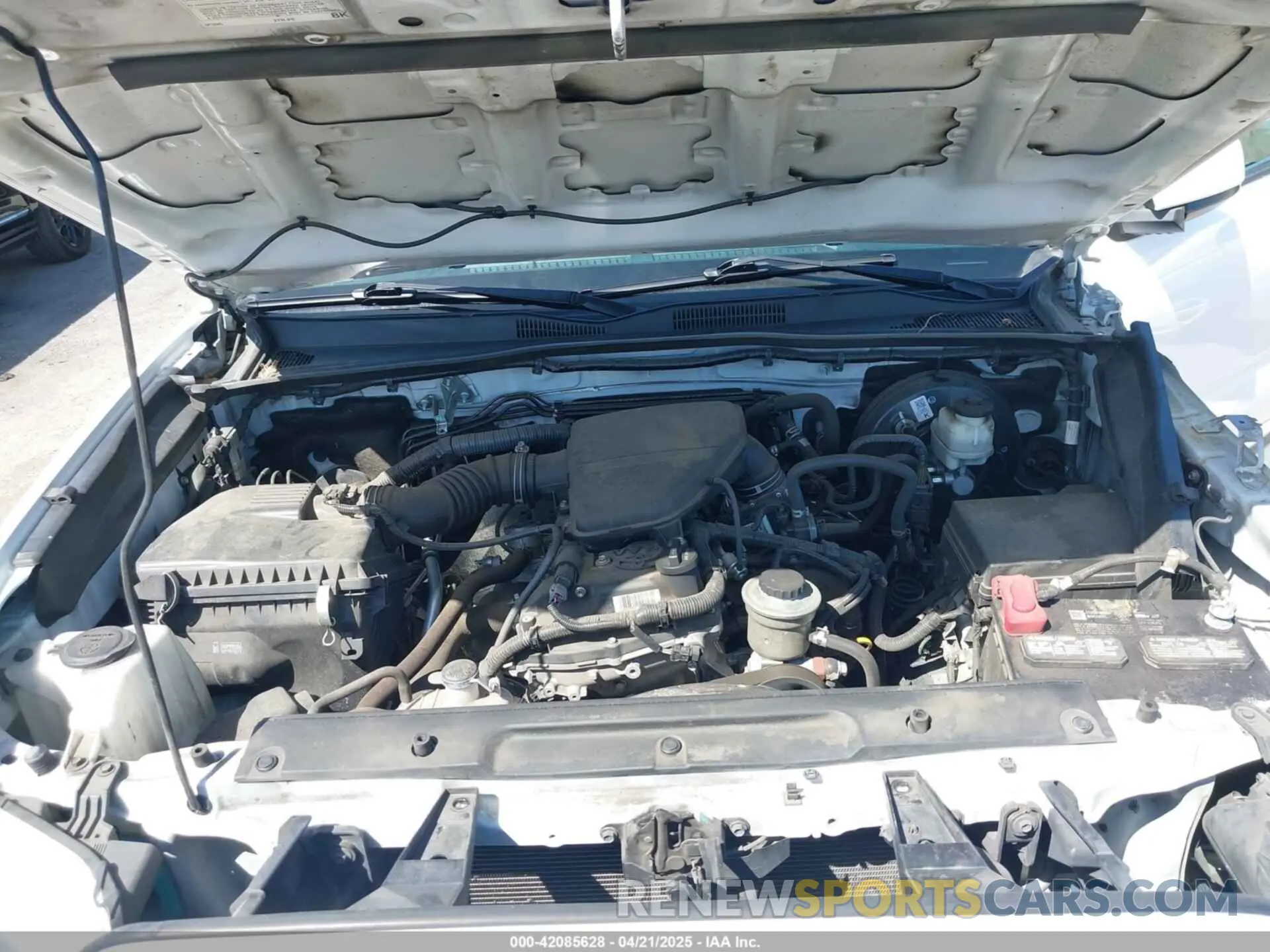 10 fotografías del automóvil dañado 5TFAX5GN3LX187177 TOYOTA TACOMA 2020