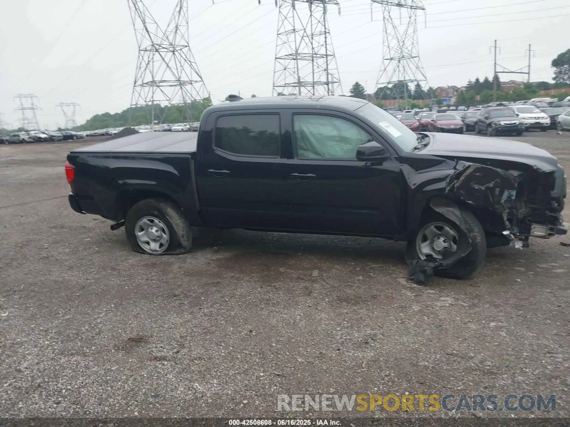 14 fotografías del automóvil dañado 5TFAX5GN4LX183977 TOYOTA TACOMA 2020