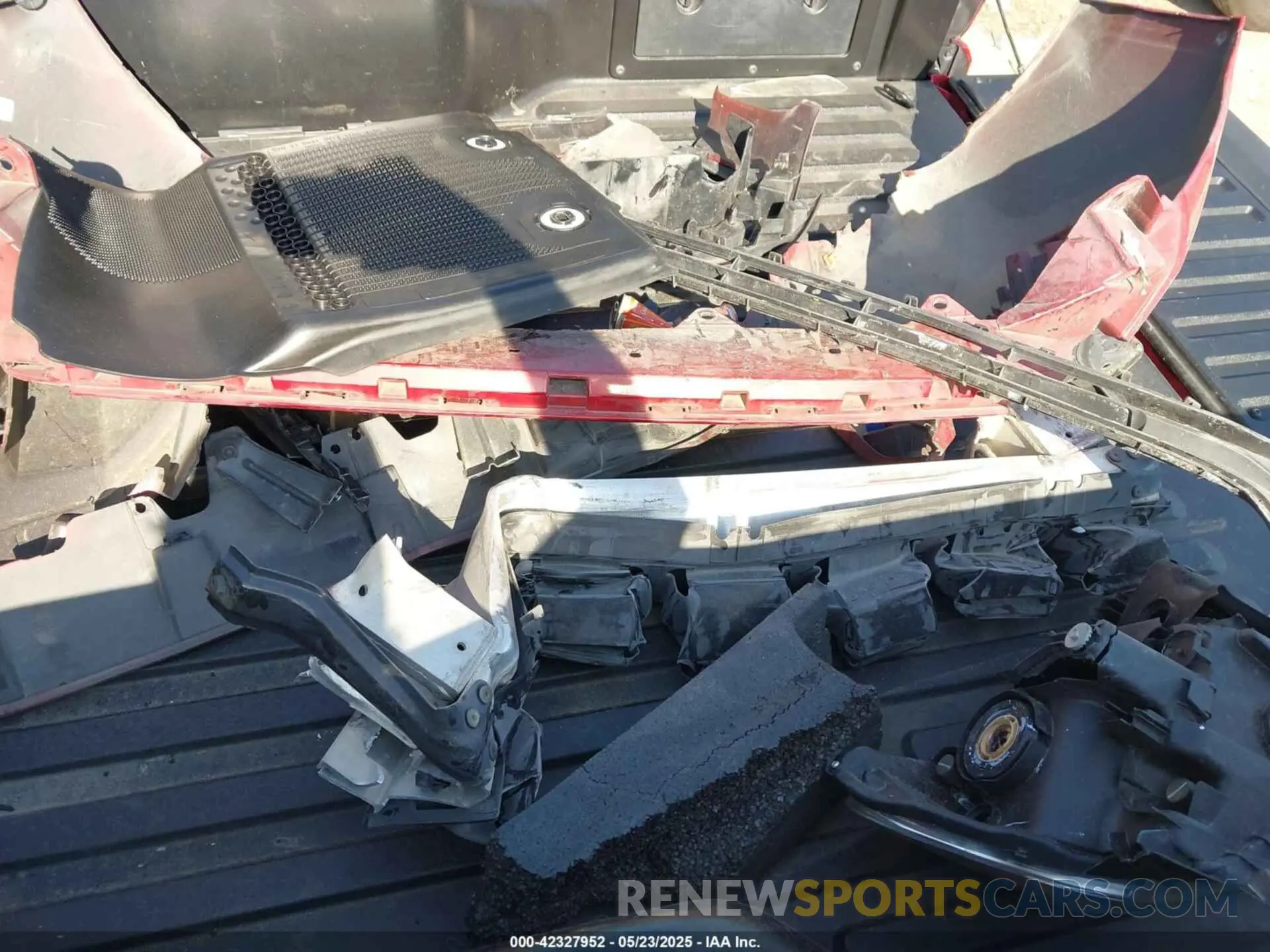12 fotografías del automóvil dañado 5TFAX5GN5LX168257 TOYOTA TACOMA 2020
