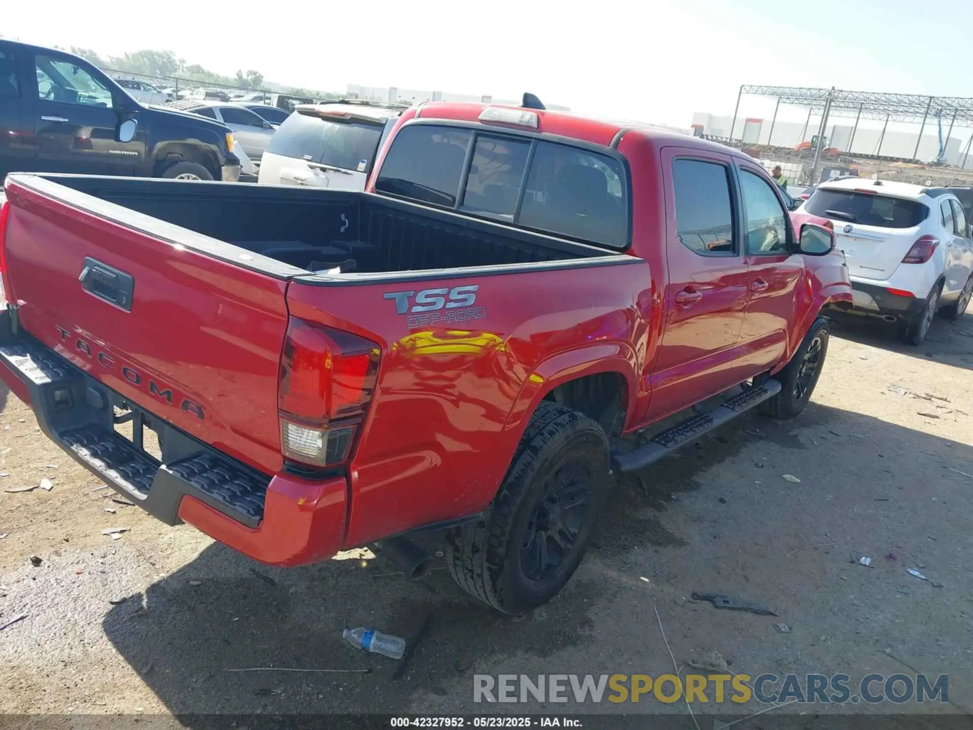4 fotografías del automóvil dañado 5TFAX5GN5LX168257 TOYOTA TACOMA 2020