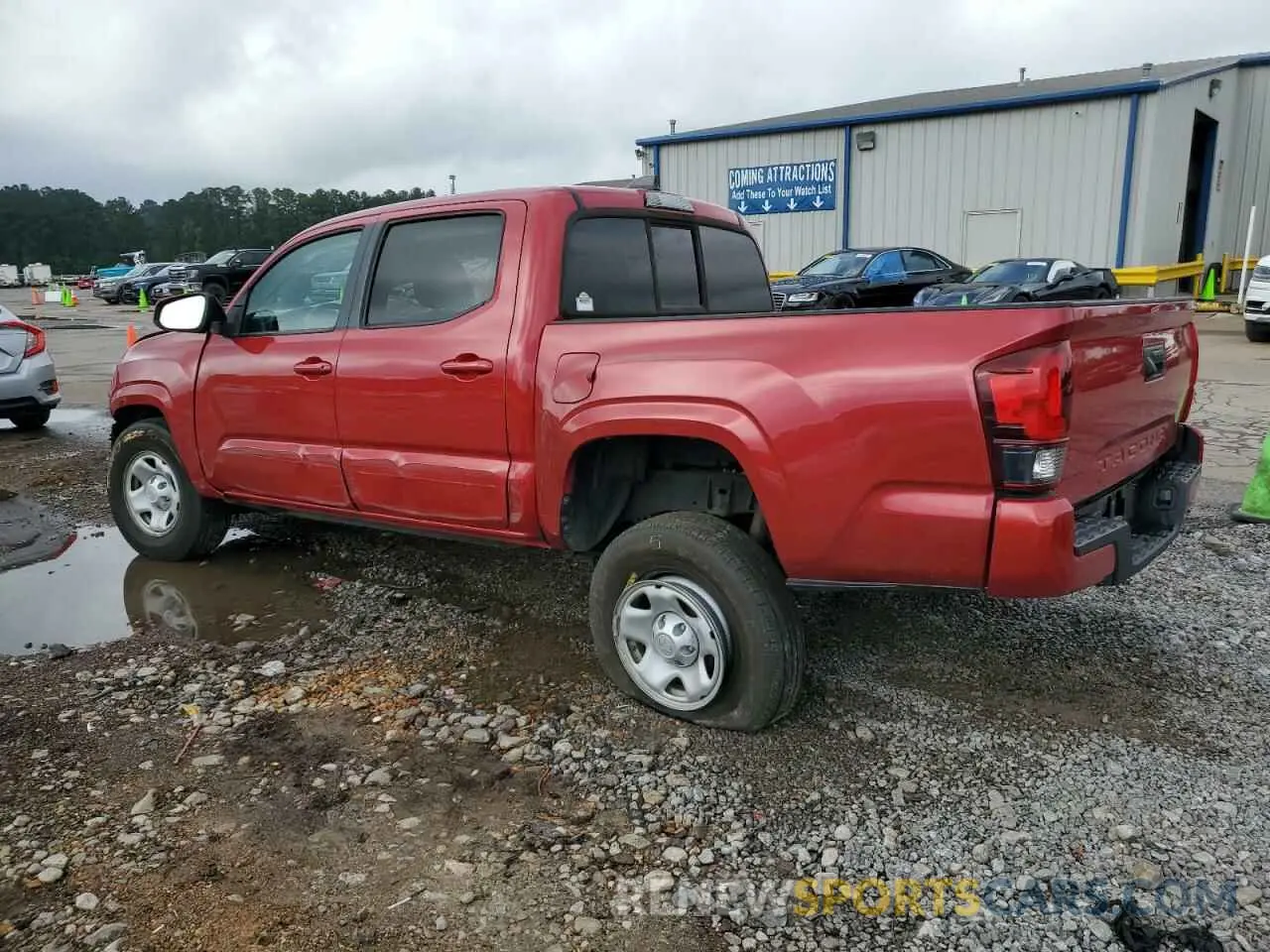 2 fotografías del automóvil dañado 5TFAX5GN5LX180571 TOYOTA TACOMA 2020