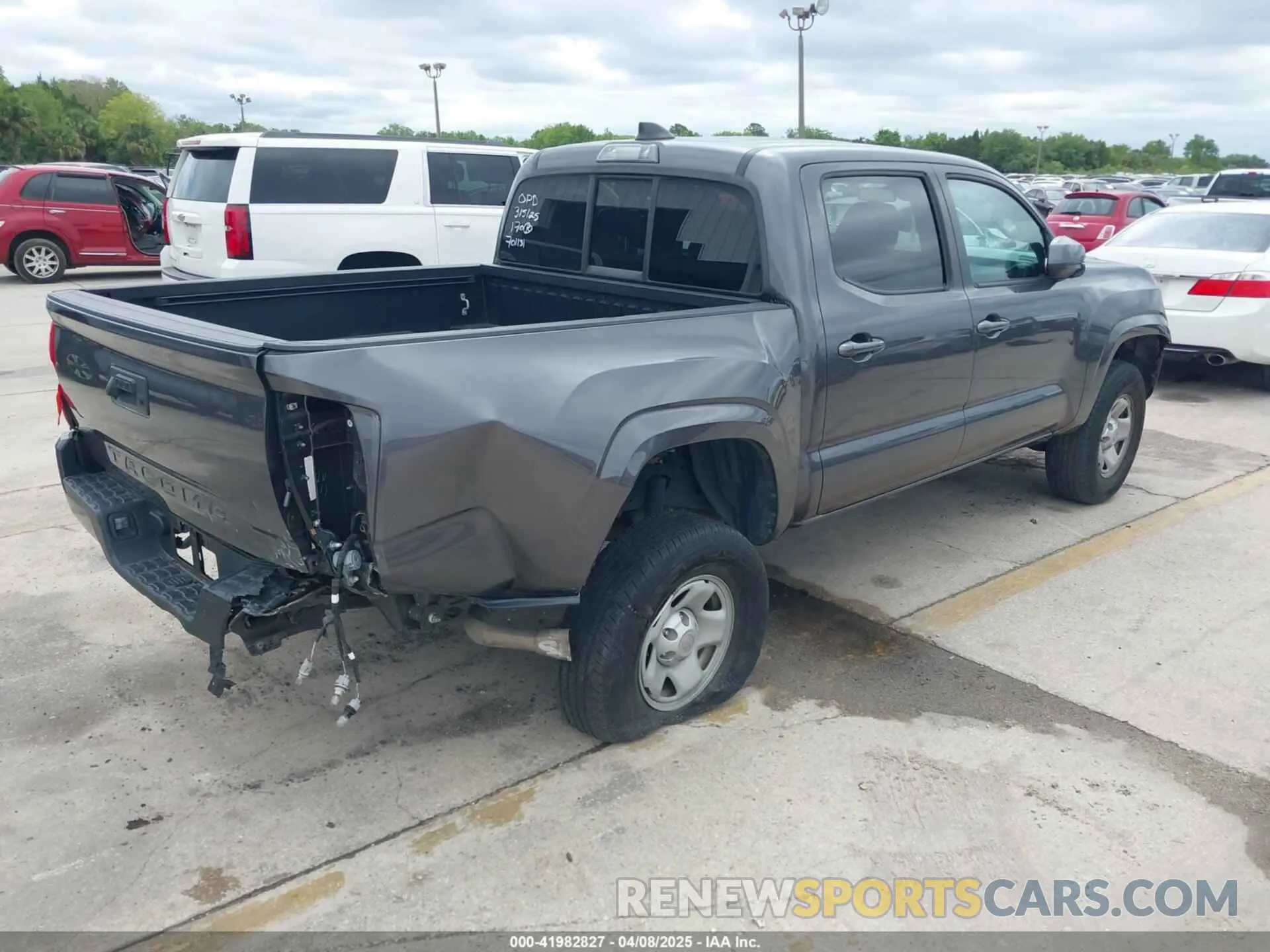 4 fotografías del automóvil dañado 5TFAX5GN6LX180997 TOYOTA TACOMA 2020