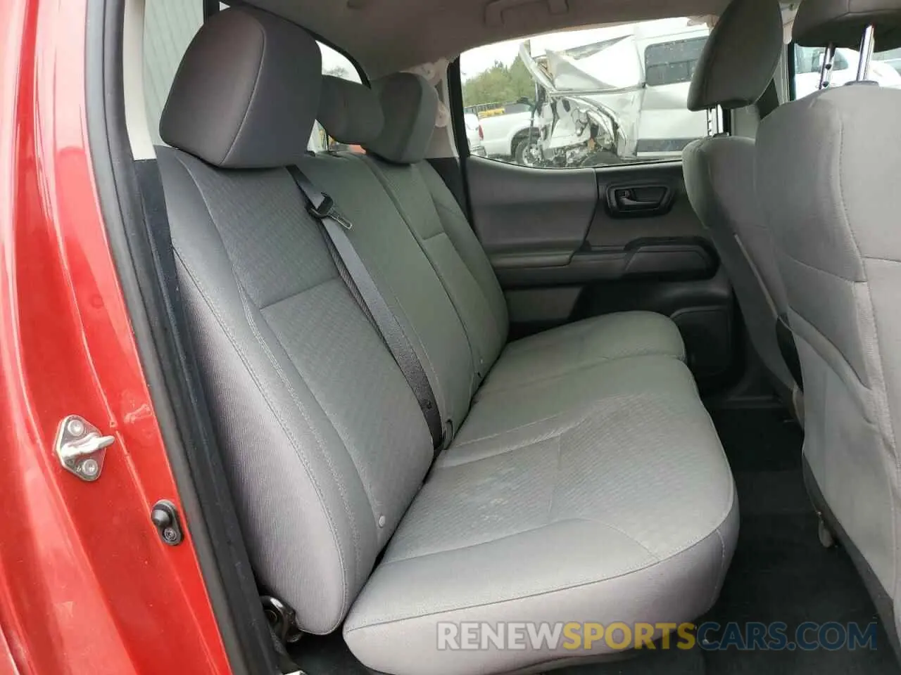 10 fotografías del automóvil dañado 5TFAX5GN7LX174805 TOYOTA TACOMA 2020