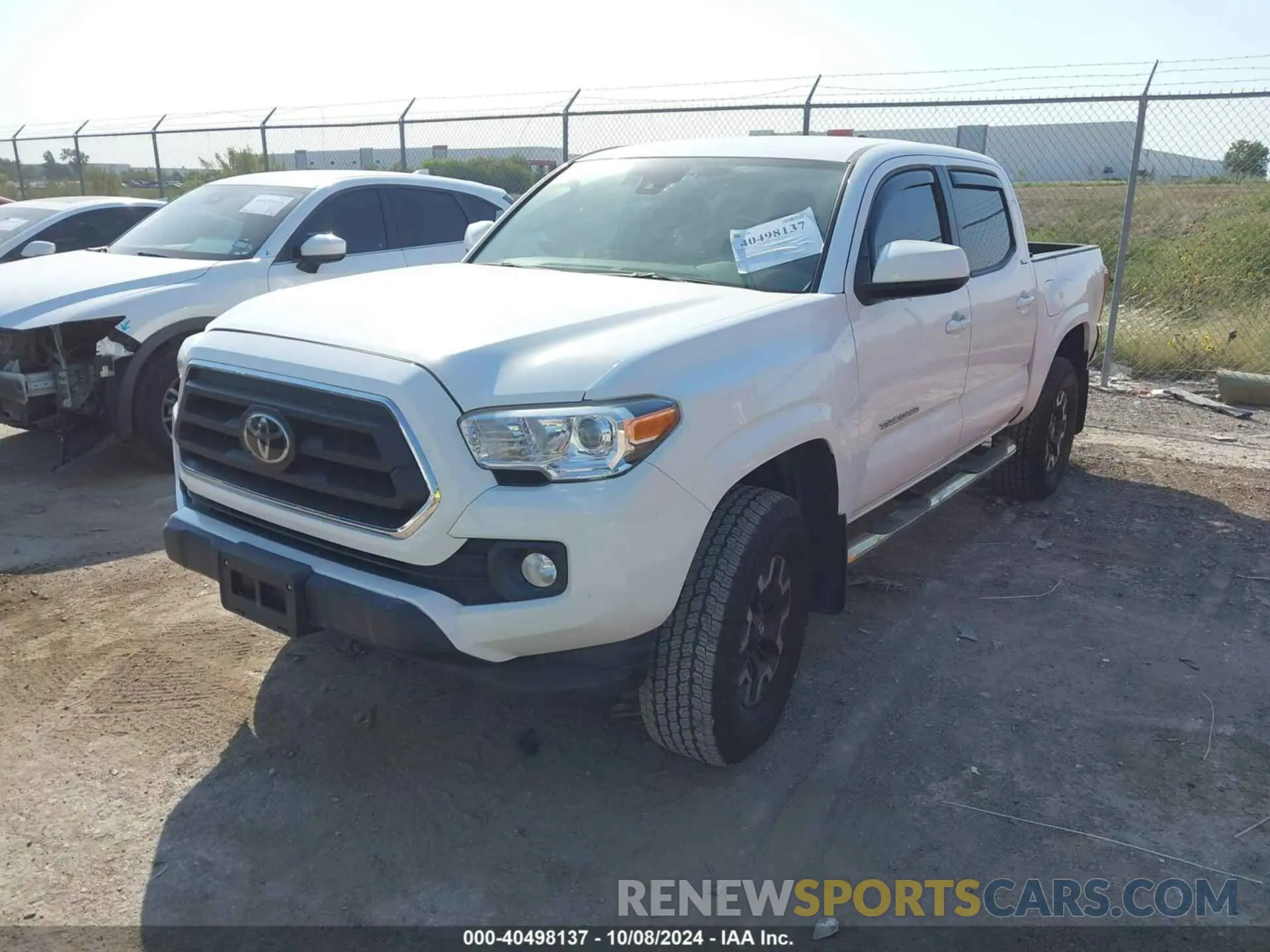 2 fotografías del automóvil dañado 5TFAX5GN7LX178014 TOYOTA TACOMA 2020