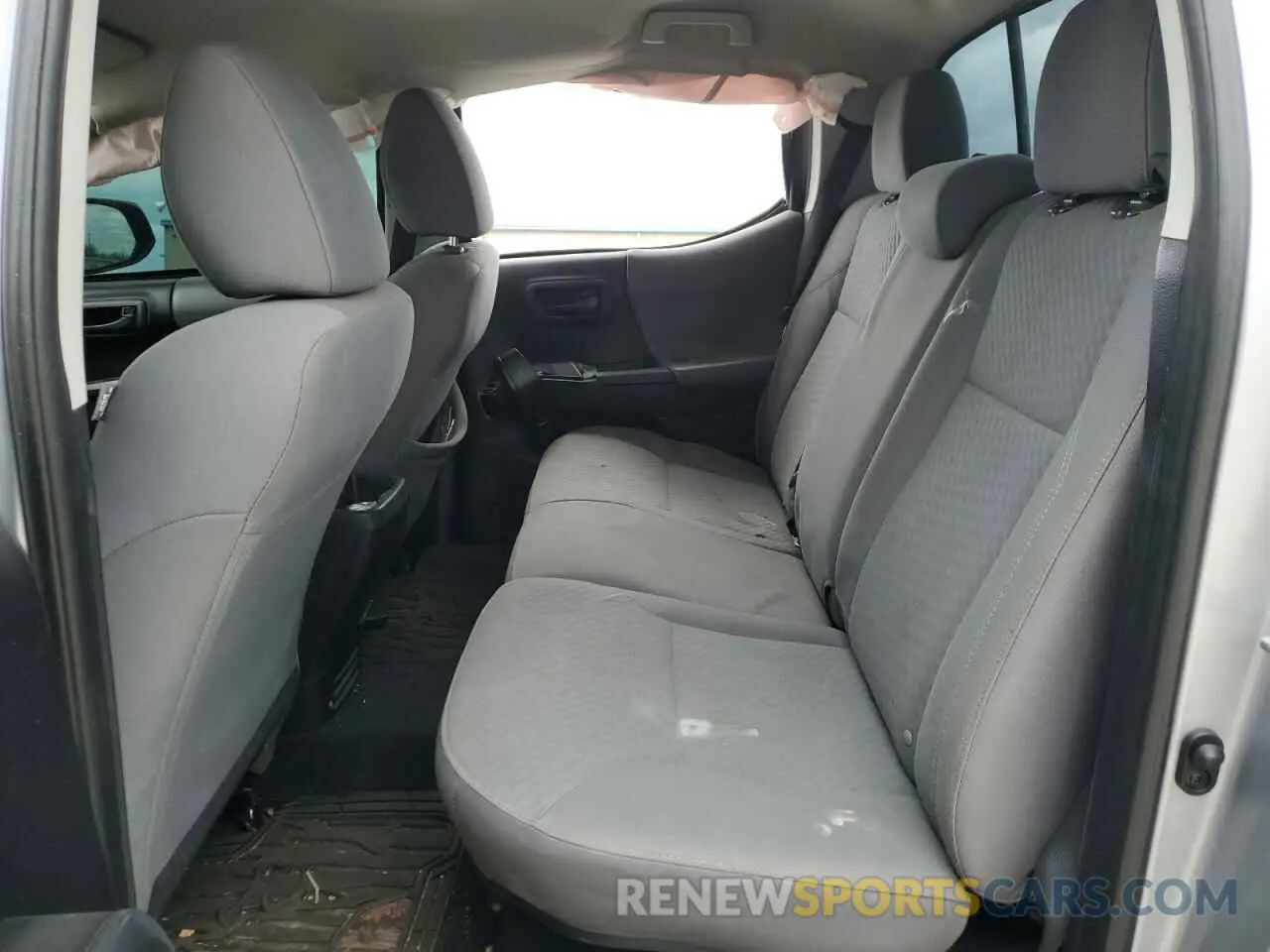 10 fotografías del automóvil dañado 5TFAX5GN8LX180645 TOYOTA TACOMA 2020