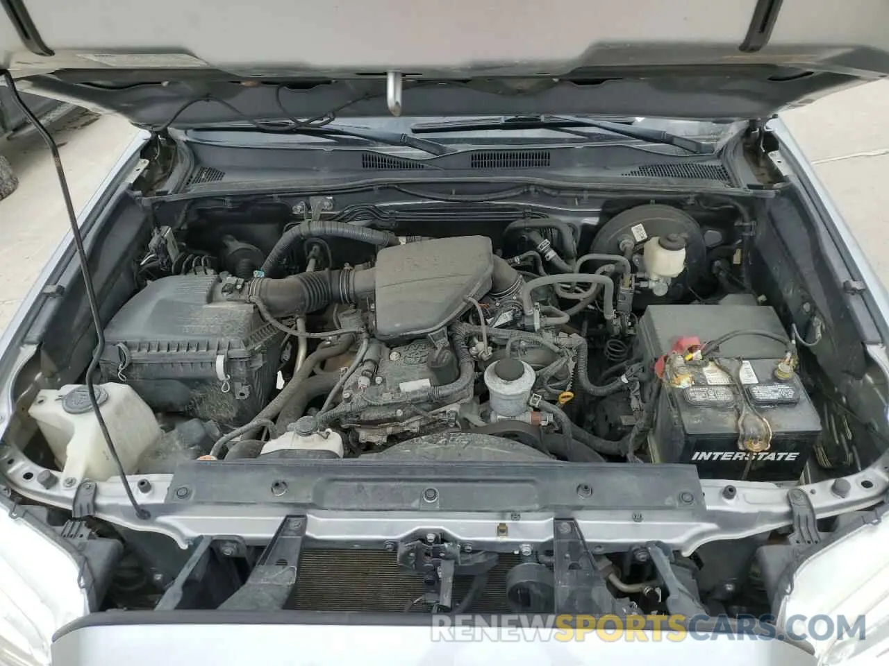 11 fotografías del automóvil dañado 5TFAX5GN8LX180645 TOYOTA TACOMA 2020