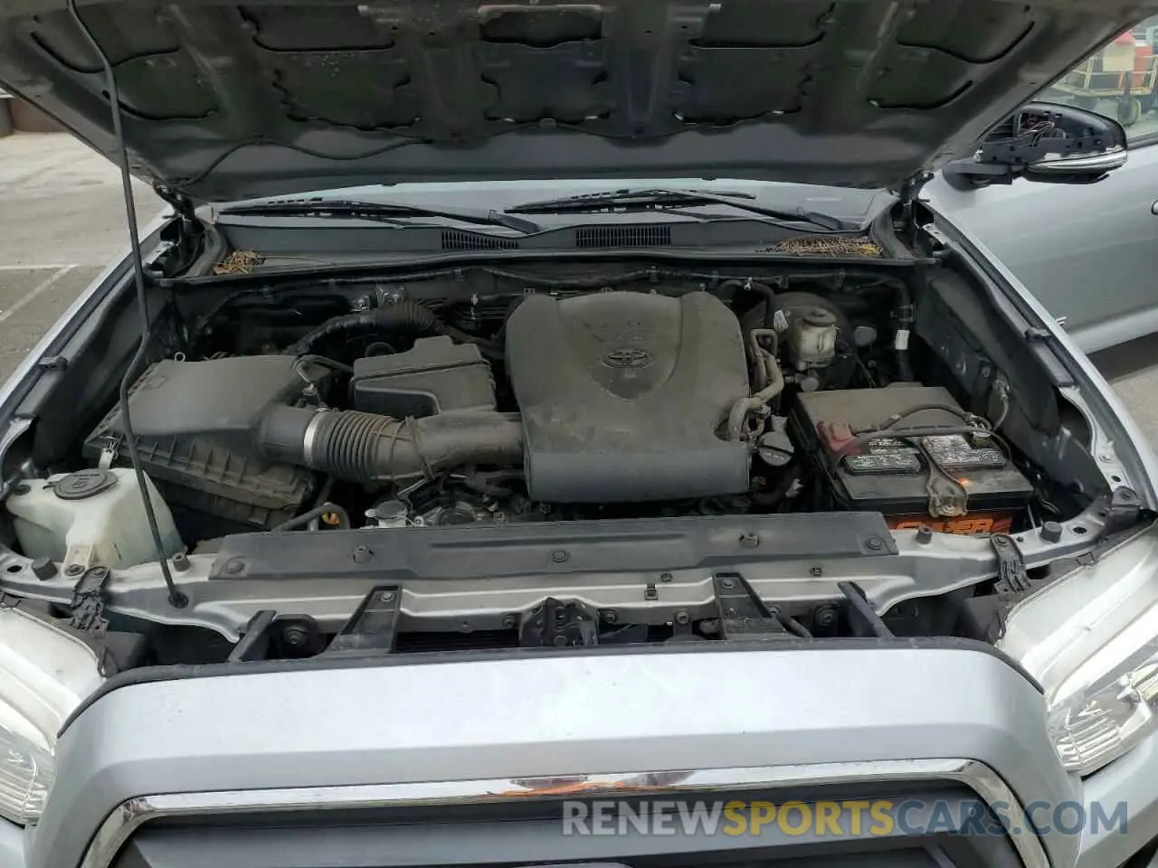 11 fotografías del automóvil dañado 5TFAZ5CN0LX094746 TOYOTA TACOMA 2020