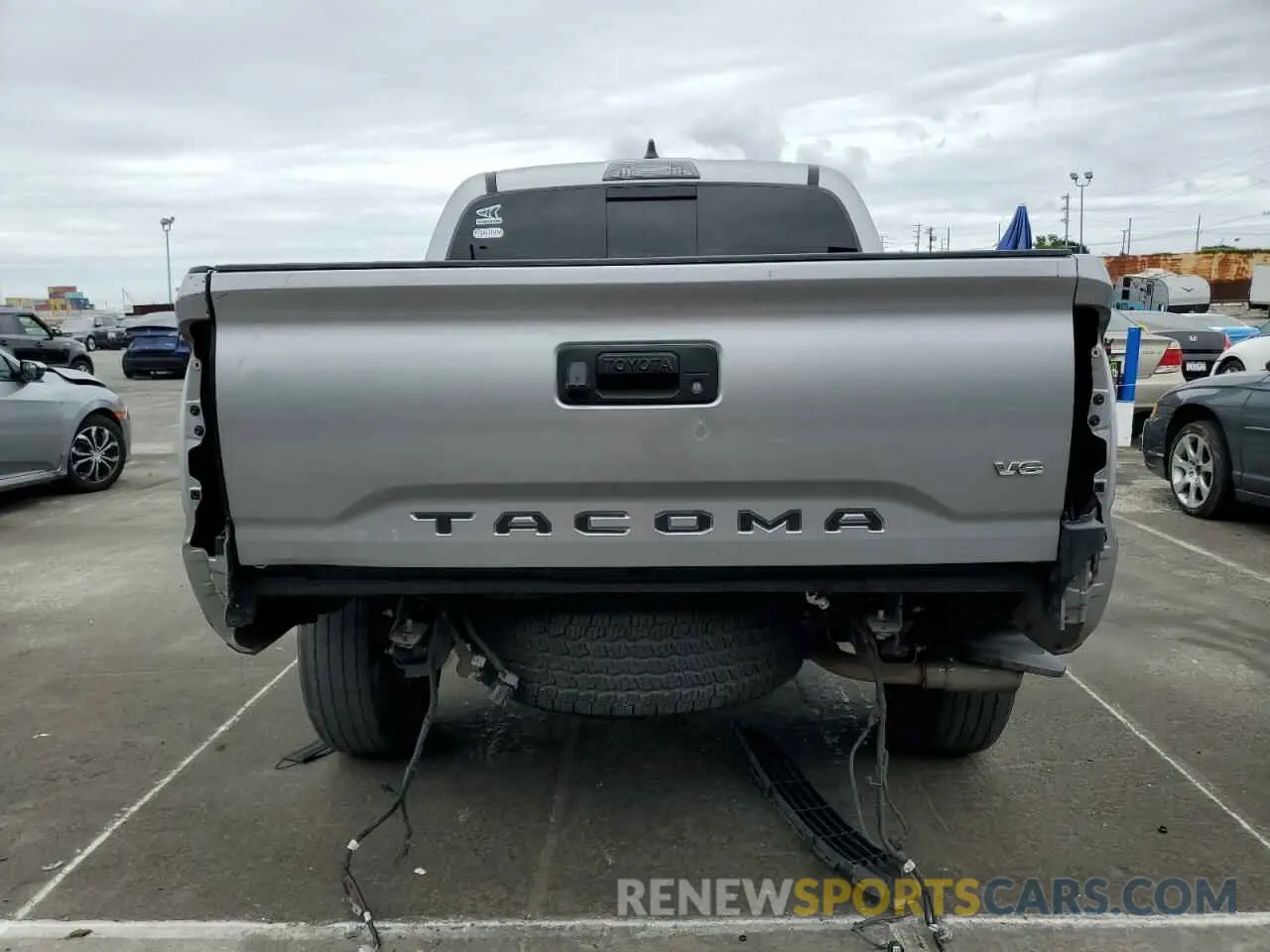 6 fotografías del automóvil dañado 5TFAZ5CN0LX094746 TOYOTA TACOMA 2020