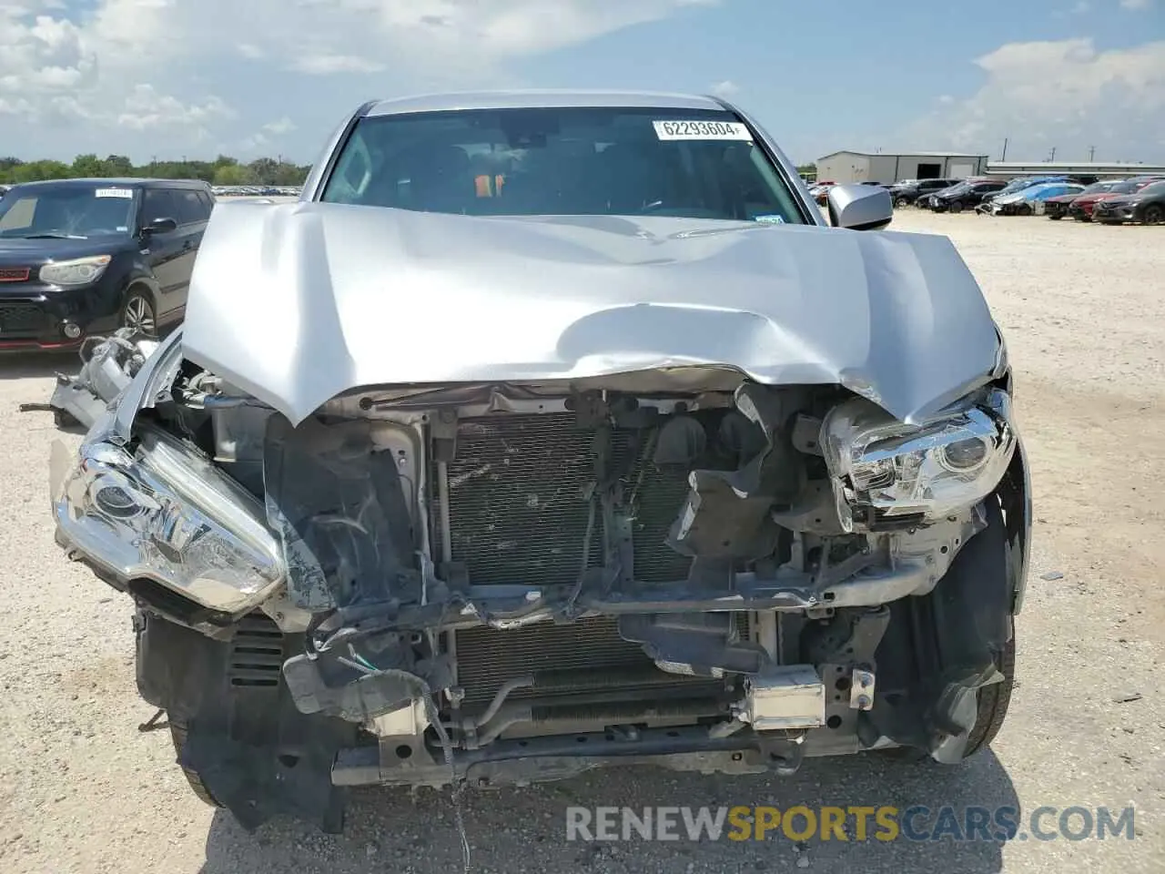 5 fotografías del automóvil dañado 5TFAZ5CN4LX093812 TOYOTA TACOMA 2020