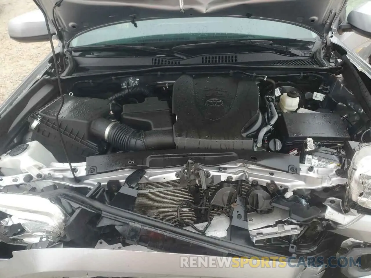 11 fotografías del automóvil dañado 5TFAZ5CN9LX093336 TOYOTA TACOMA 2020