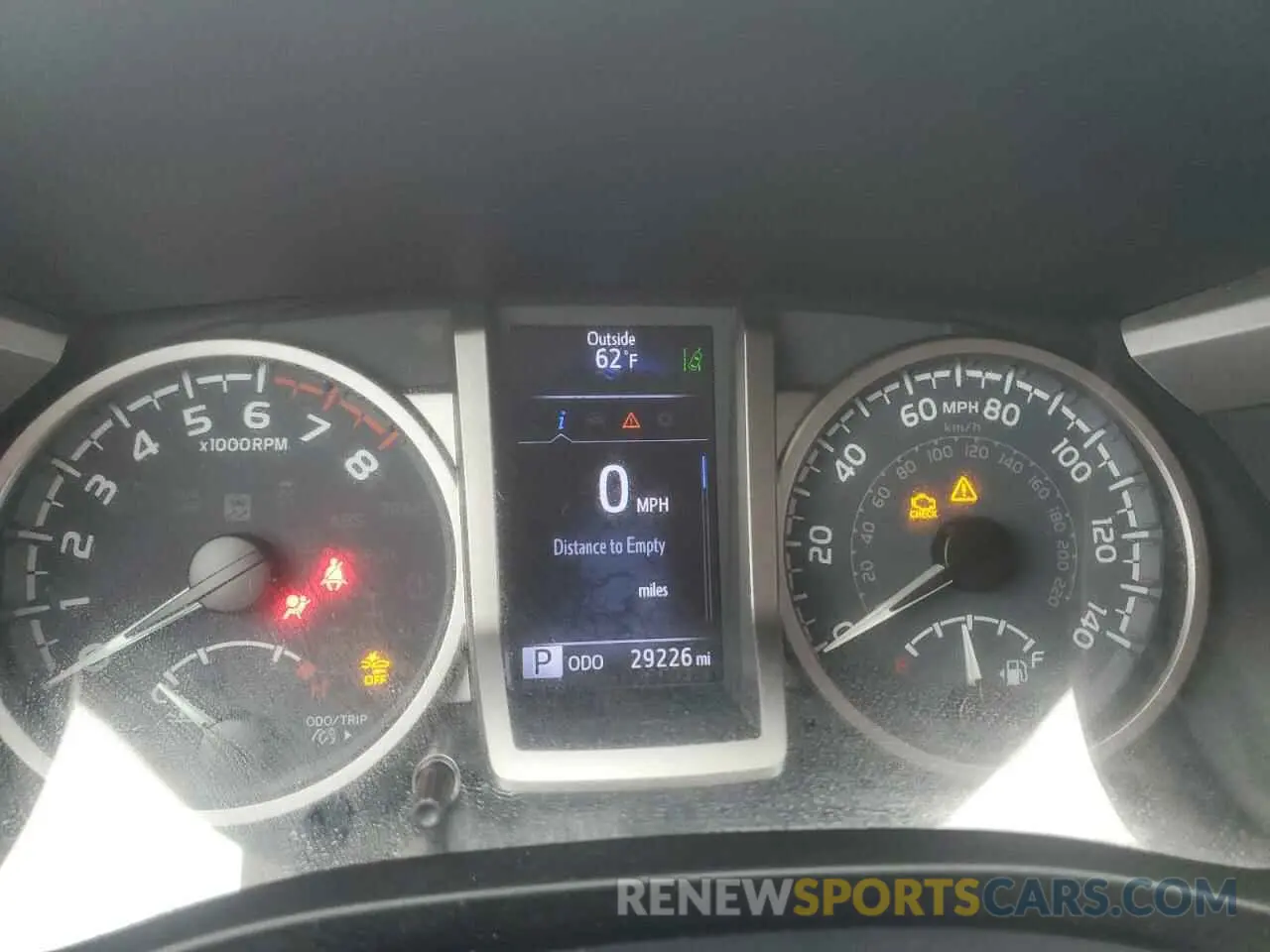 9 fotografías del automóvil dañado 5TFAZ5CN9LX093336 TOYOTA TACOMA 2020