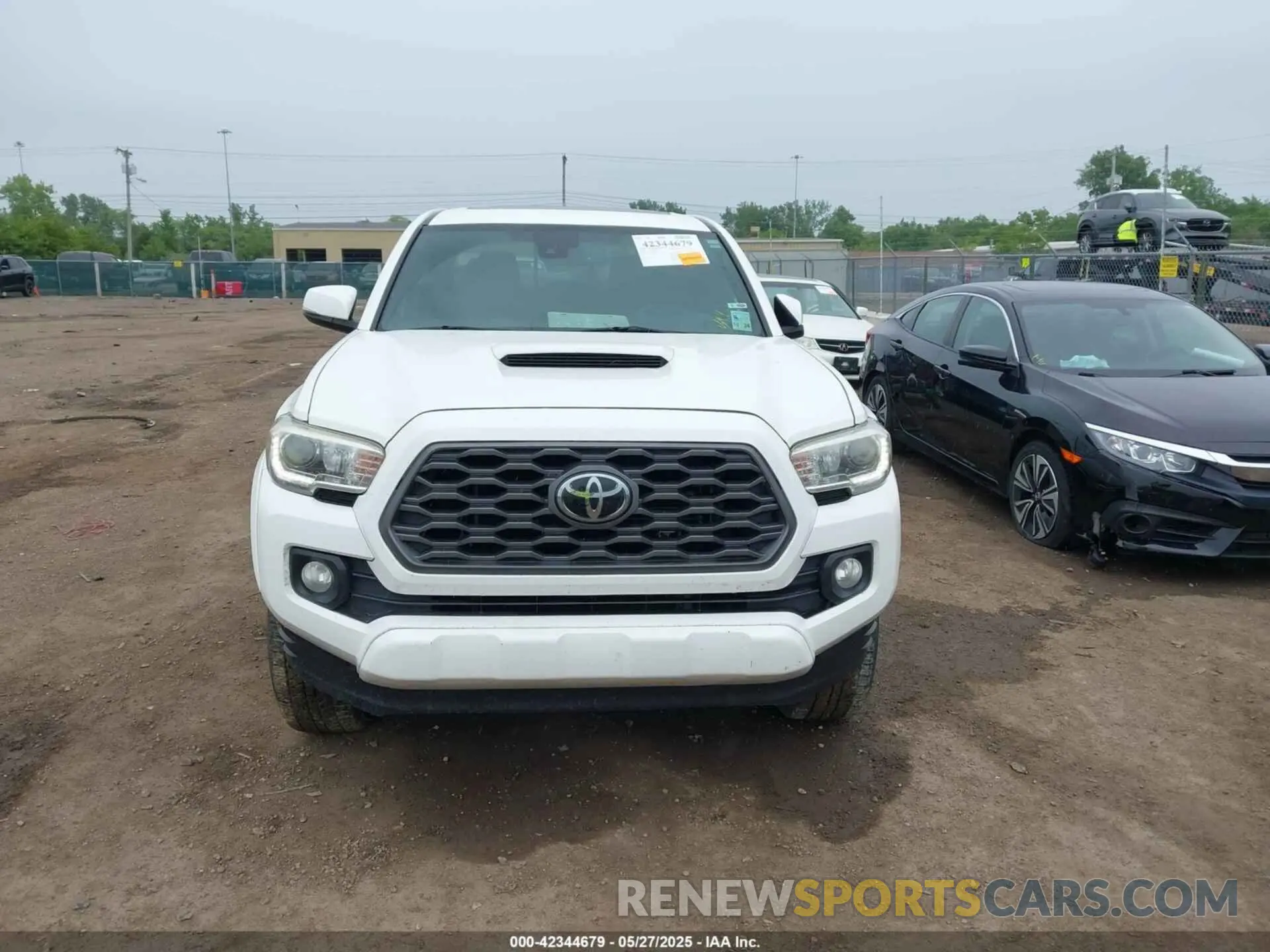 13 fotografías del automóvil dañado 5TFAZ5CNXLX089716 TOYOTA TACOMA 2020